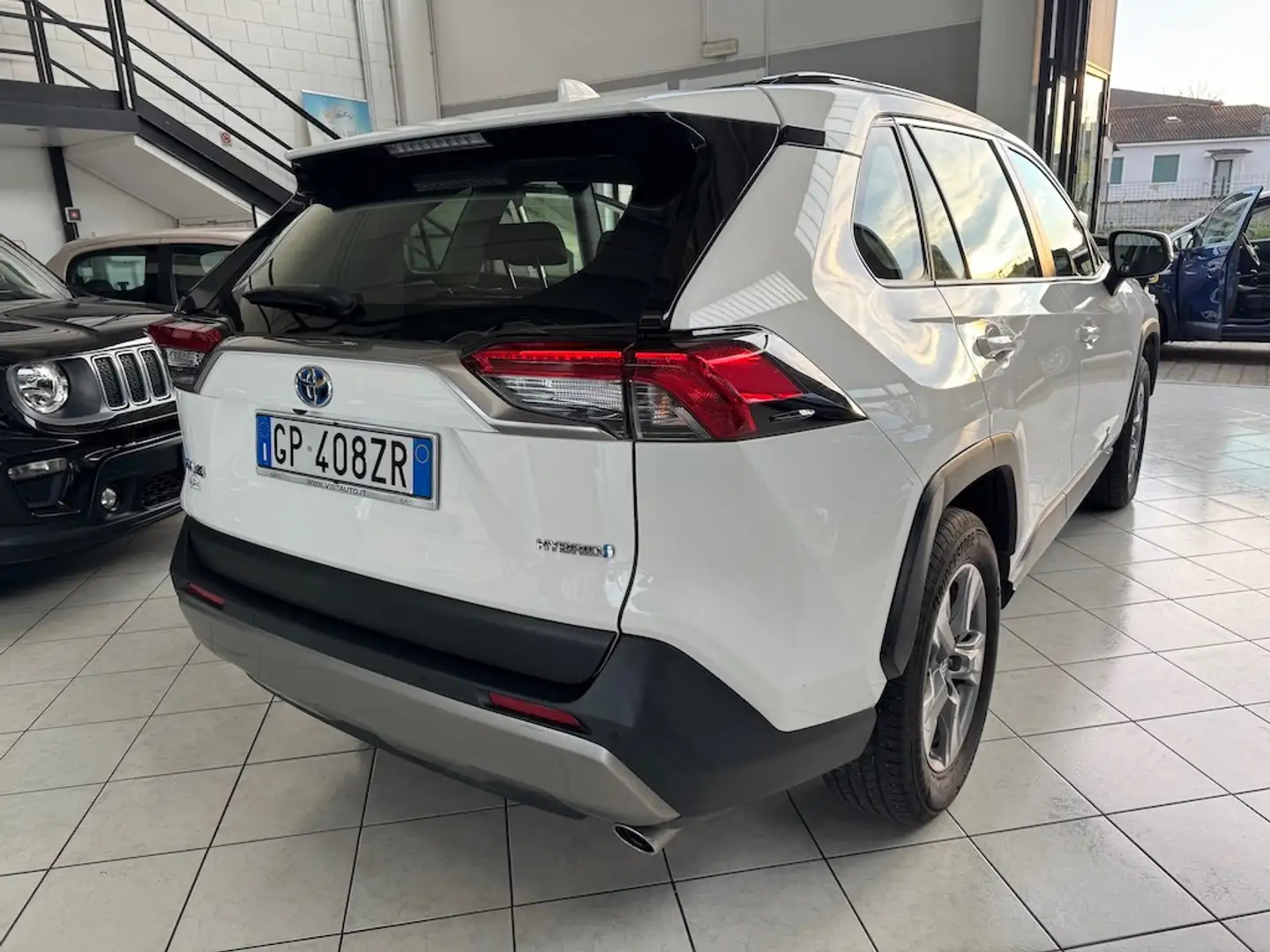 Toyota RAV 4 Rav4  2.5 vvt-ie h 2wd 218cv e-cvt PREZZO VERO Bianco - 2