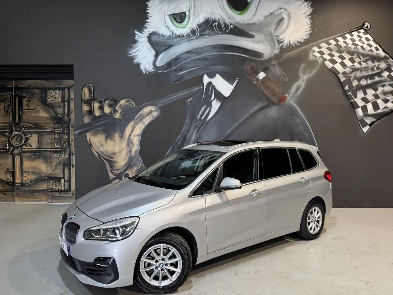 BMW 216