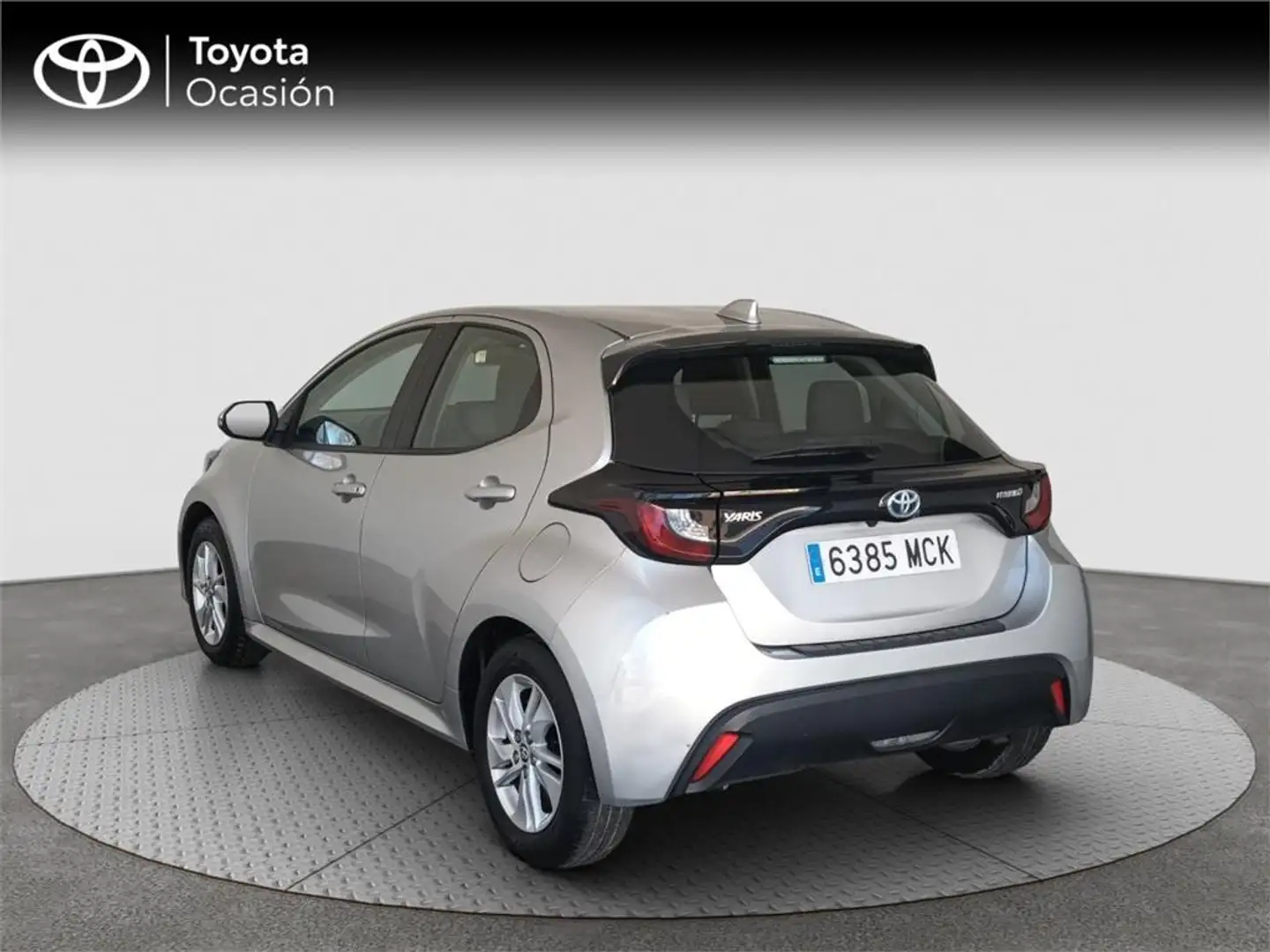 Toyota Yaris 5 Puertas Business Plus 120H Automático (e-CVT) - 2