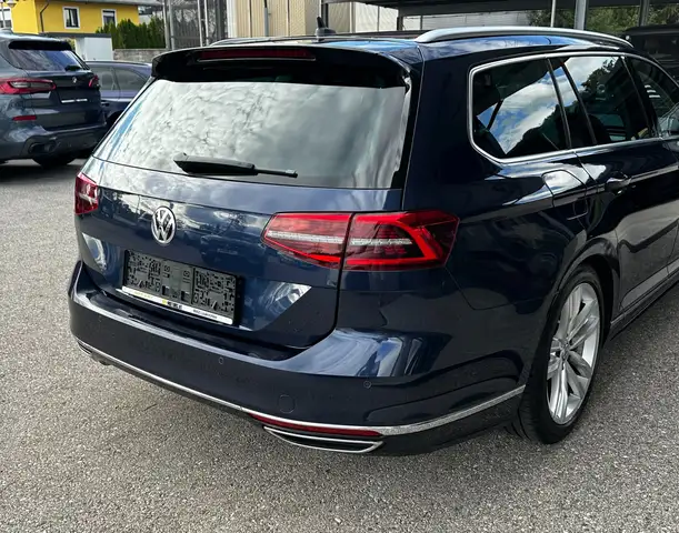 Volkswagen Passat view 15
