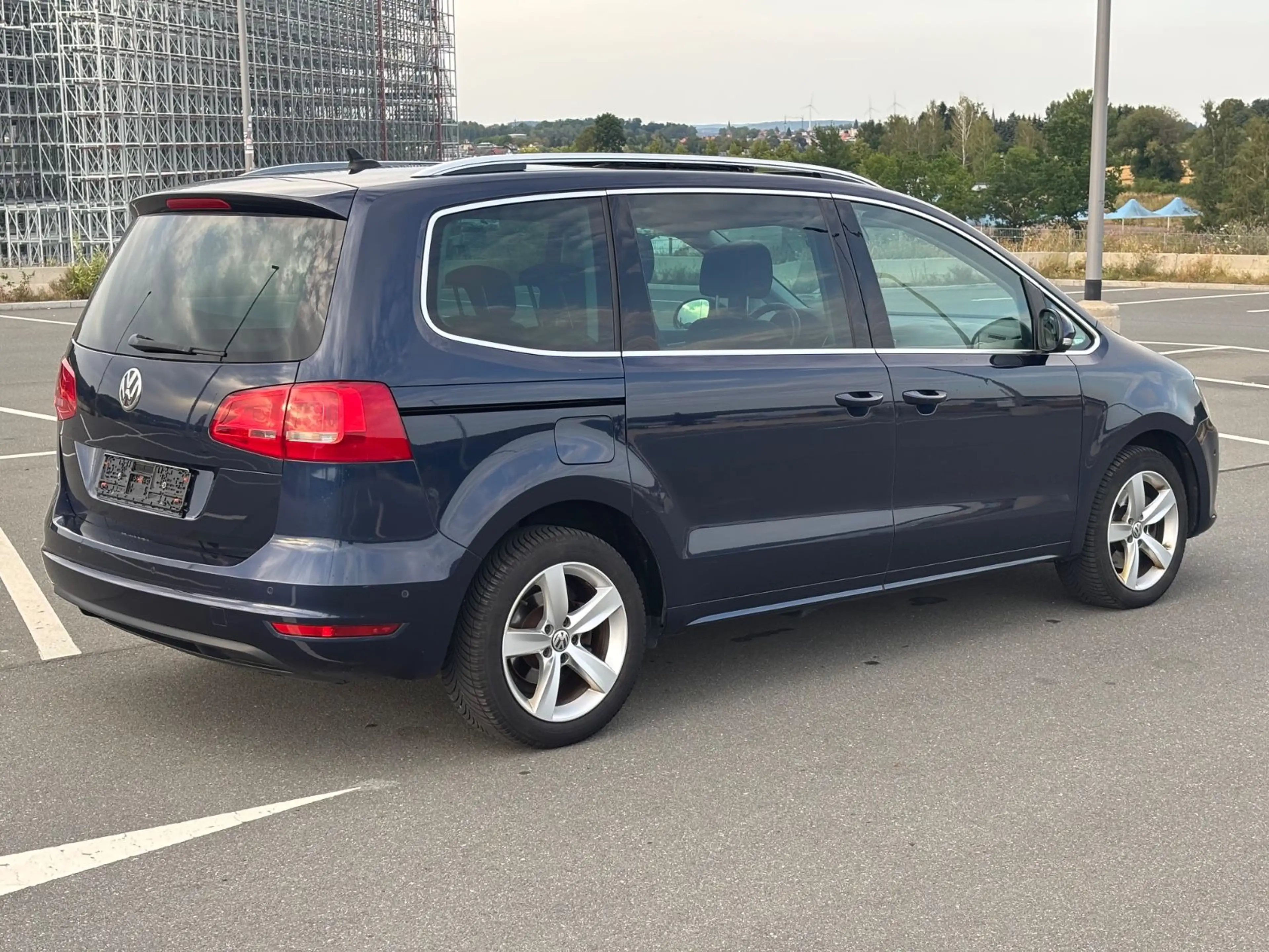 Volkswagen Sharan 2.0 TDI 177 PS Highline Xenon PANO Kamera — photo 7