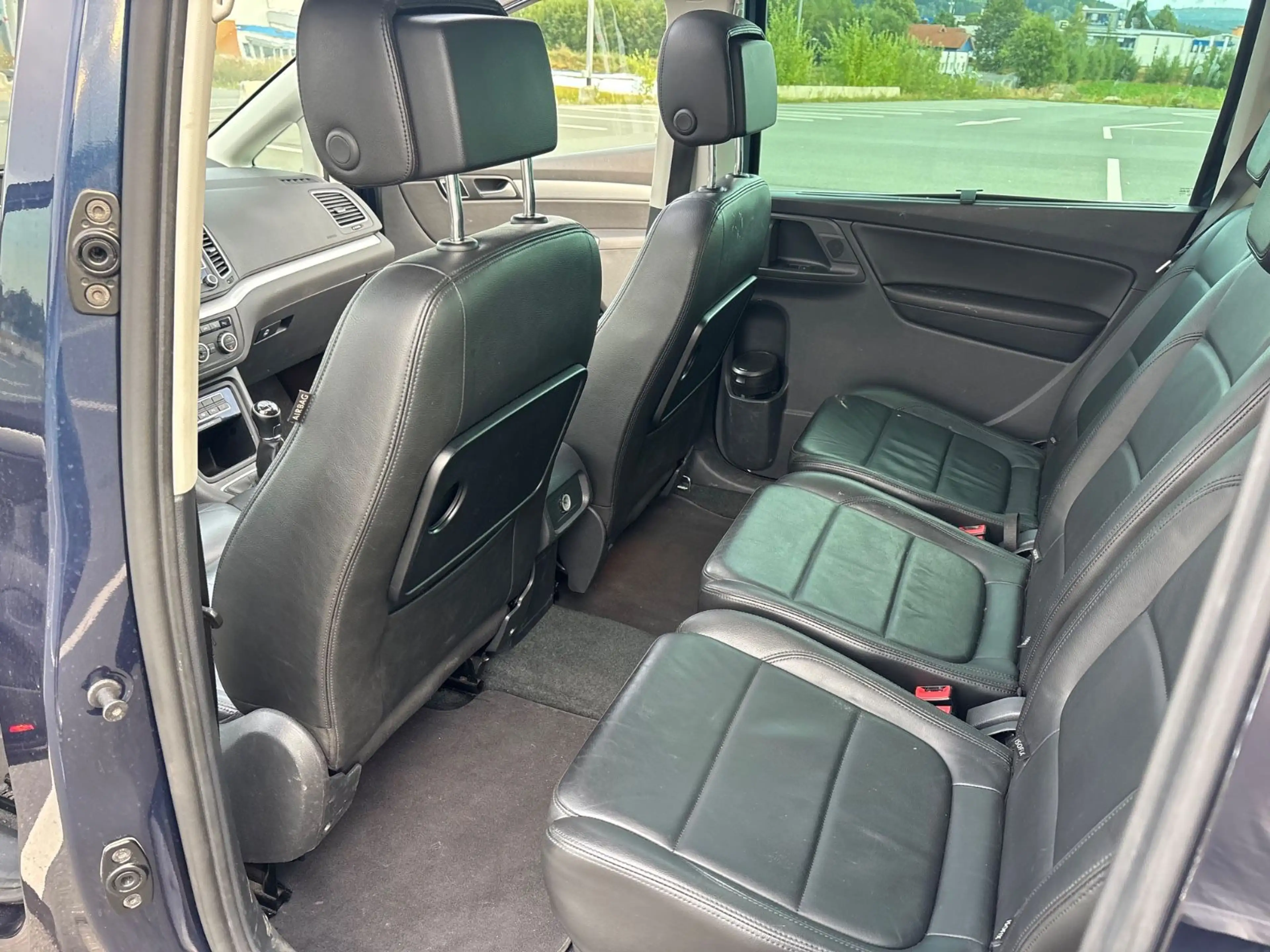 Volkswagen Sharan 2.0 TDI 177 PS Highline Xenon PANO Kamera — photo 13