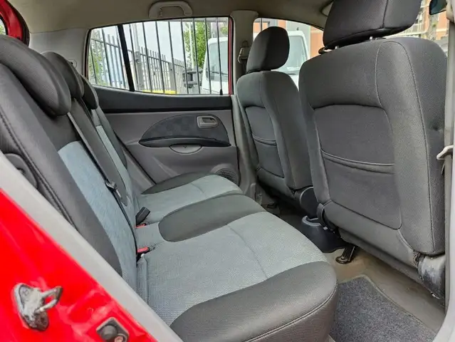 Kia Picanto view 6