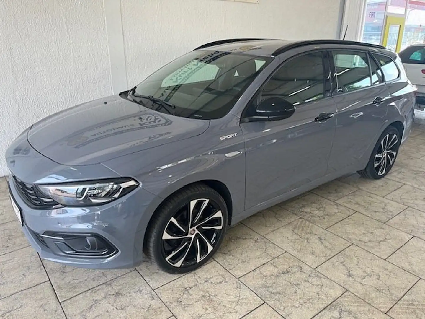 Fiat Tipo Tipo City Sport Kombi +LED +Kamera +2x PDC Grijs - 2