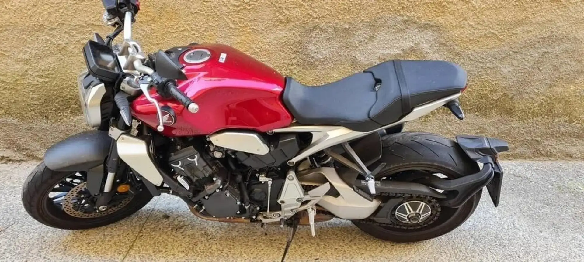 Honda CB 1000 R Roşu - 1