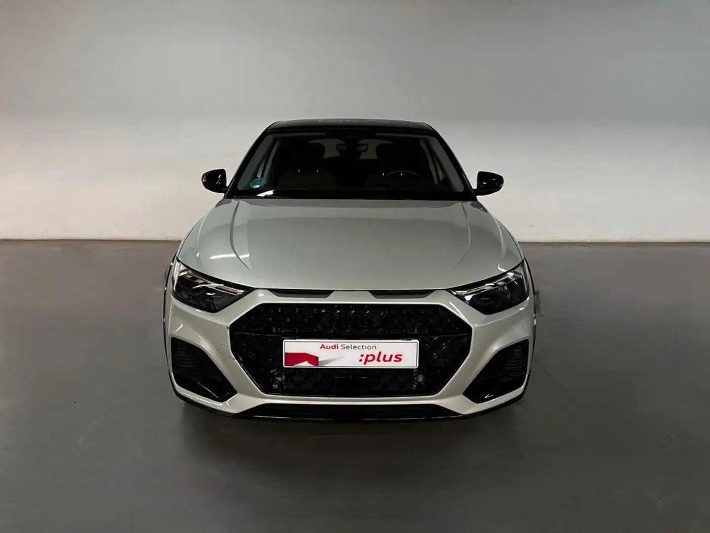 Audi A1 30 TFSI Adrenalin Black Edition S tronic Silber - 2