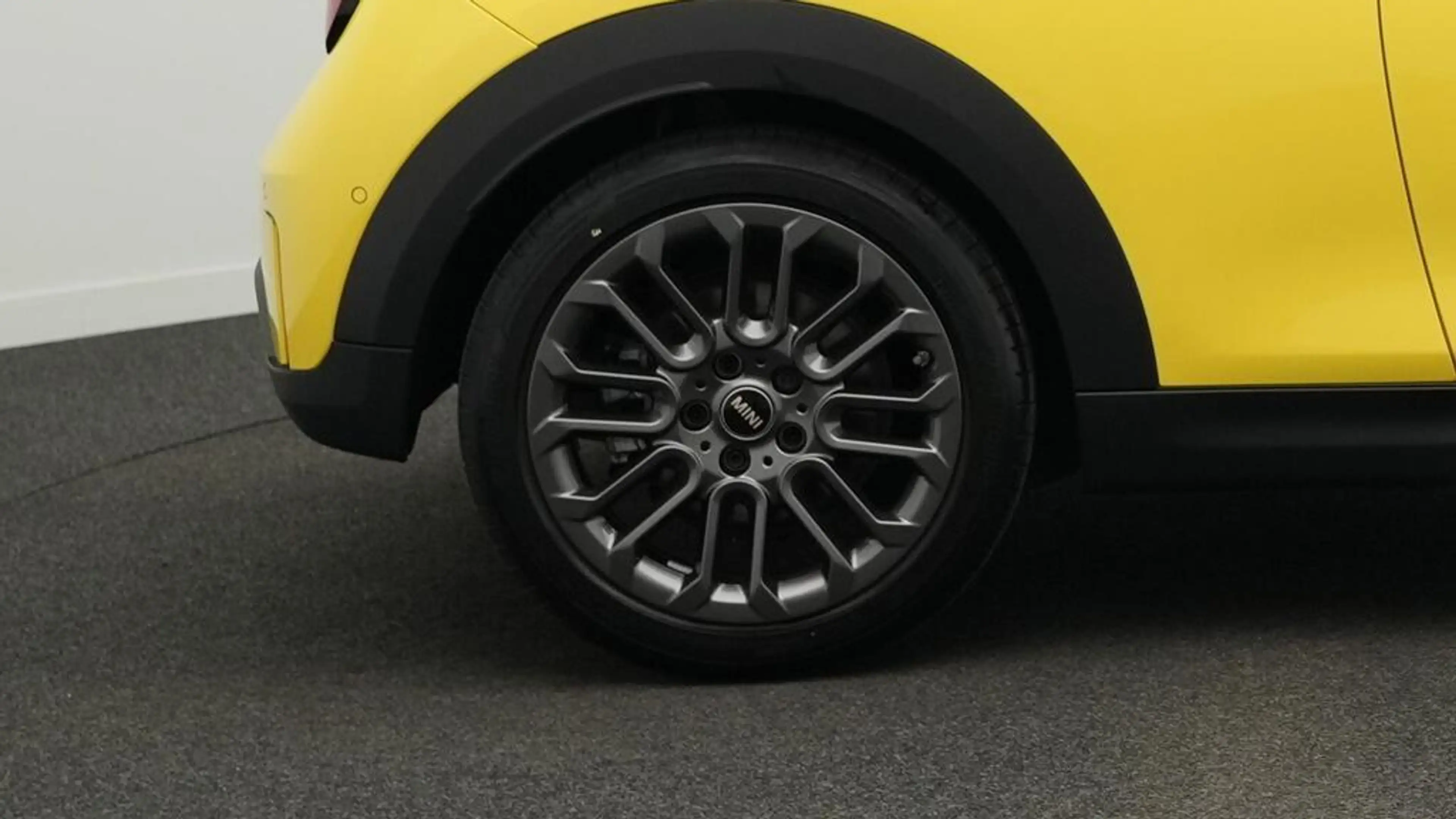 MINI Cooper C Classic Trim — photo 10