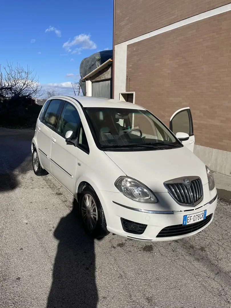 Lancia MUSA 1.4 16v Oro E5 - 1