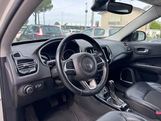 Jeep Compass view 15