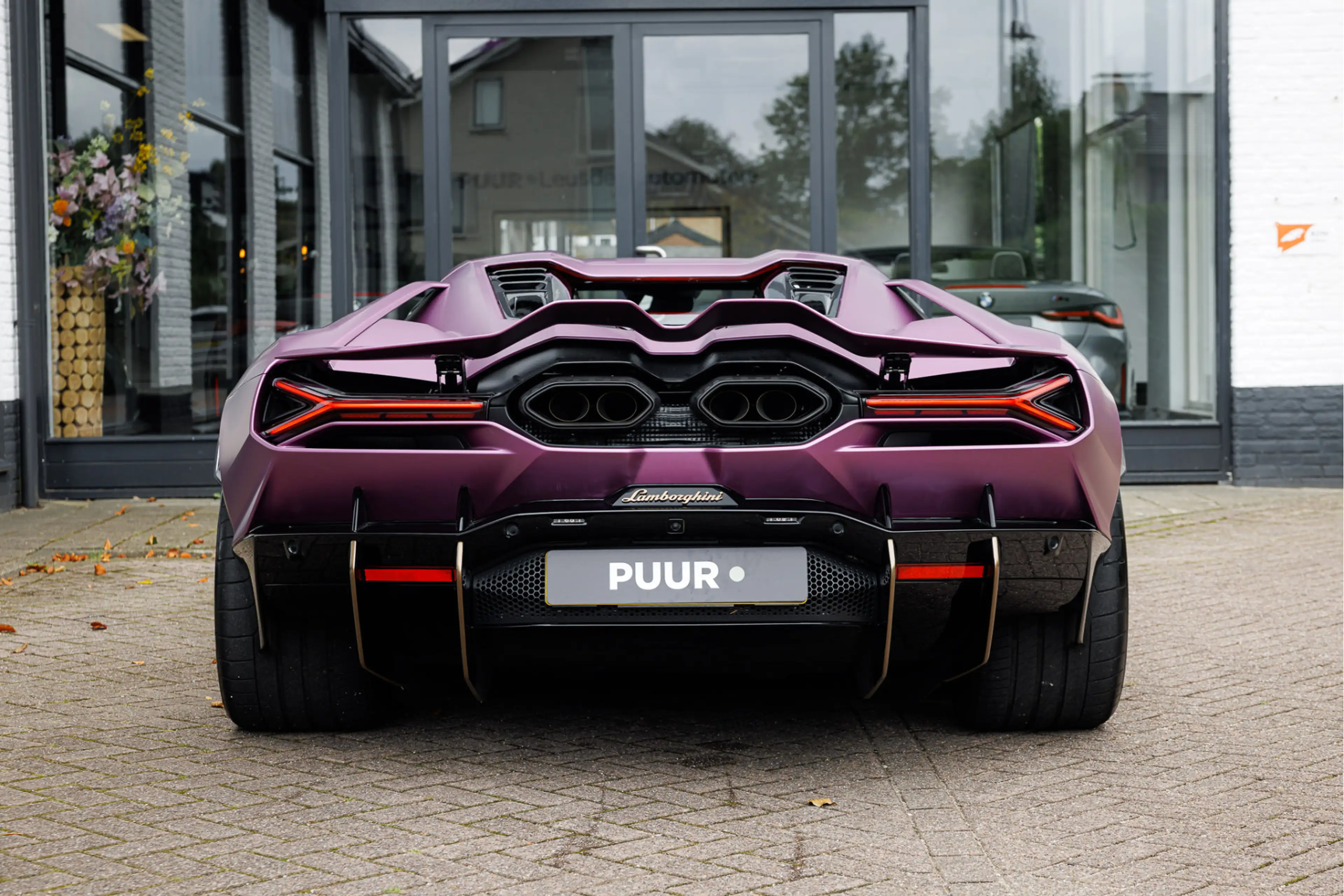 Lamborghini Revuelto 6.5 V12 ''Viola 30th Matte'' Ad Personam Ad Person — photo 4