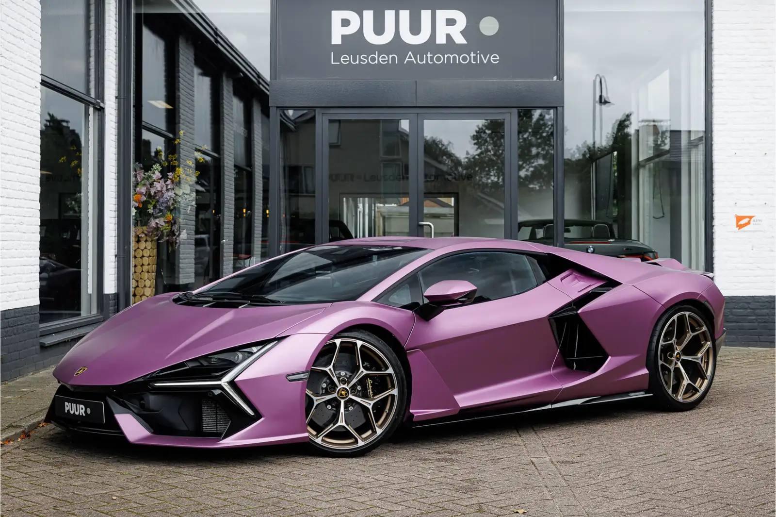 Lamborghini 6.5 V12 ''Viola 30th Matte'' Ad Personam Ad Person
