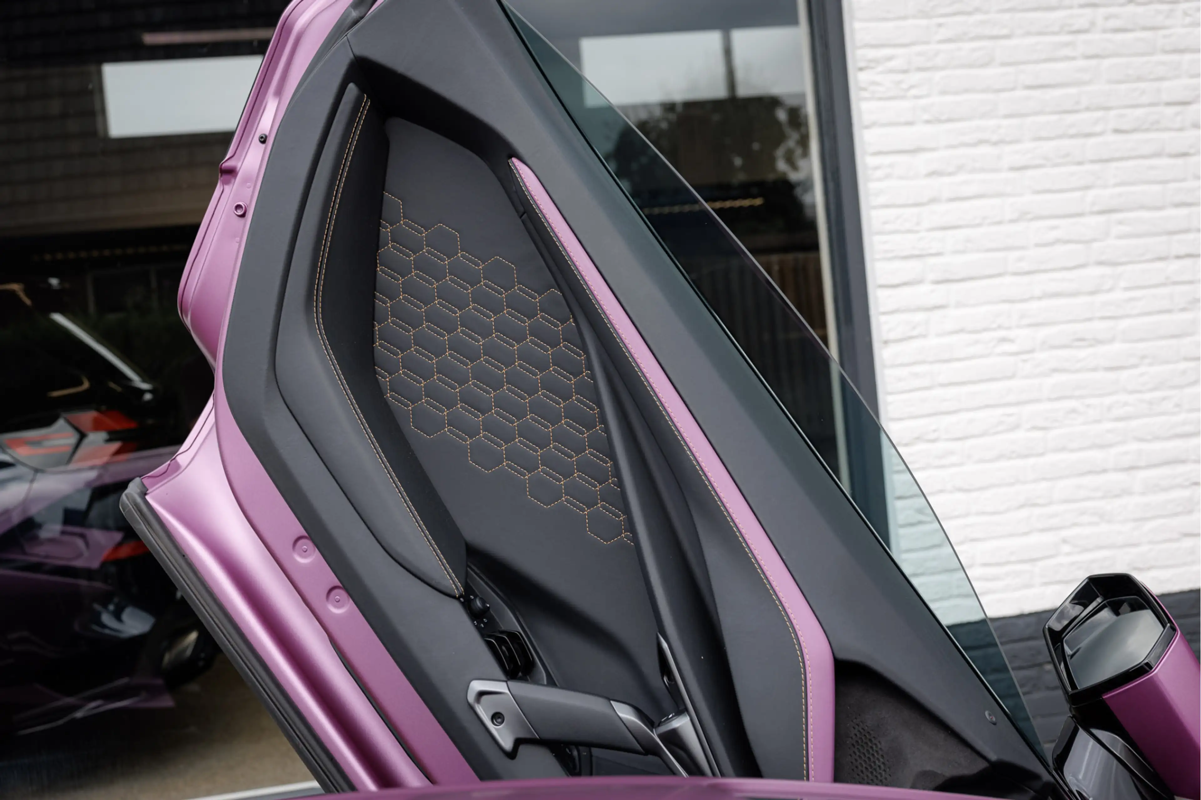 Lamborghini Revuelto 6.5 V12 ''Viola 30th Matte'' Ad Personam Ad Person — photo 30