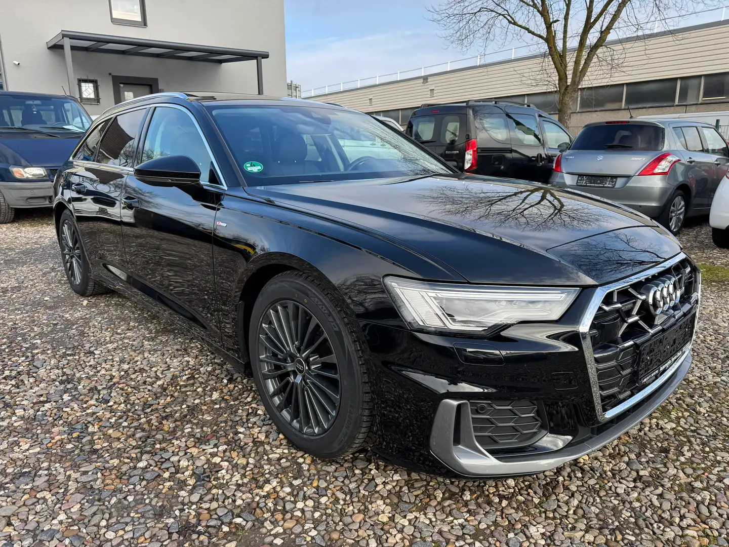 Audi A6 45TFSI Hybrid Quattro S line Navi Garantie 11.2028 Schwarz - 1
