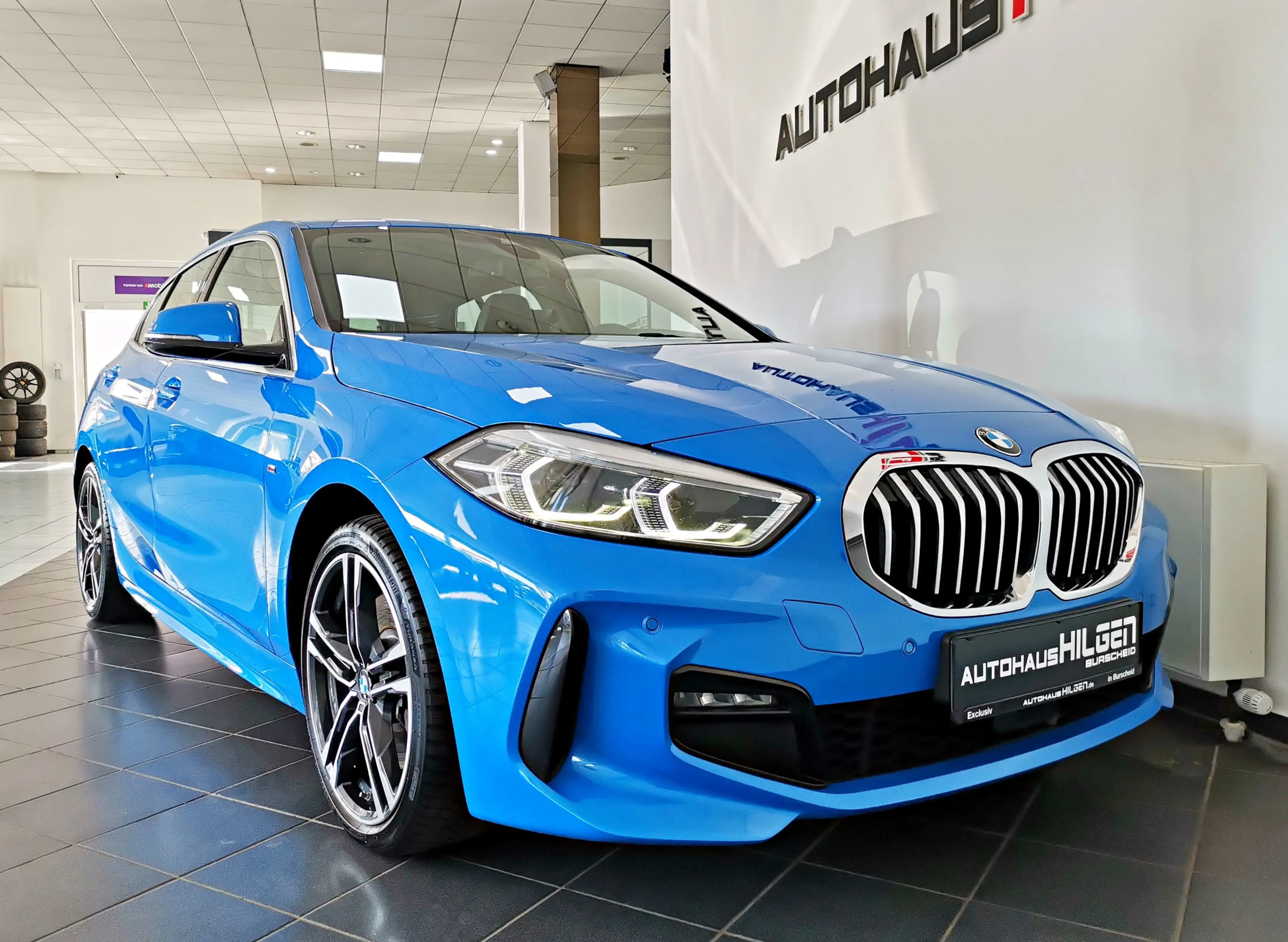 BMW 120 d xDrive M Sport Aut*AHK*Virtual*CarPlay*SHZ — photo 9