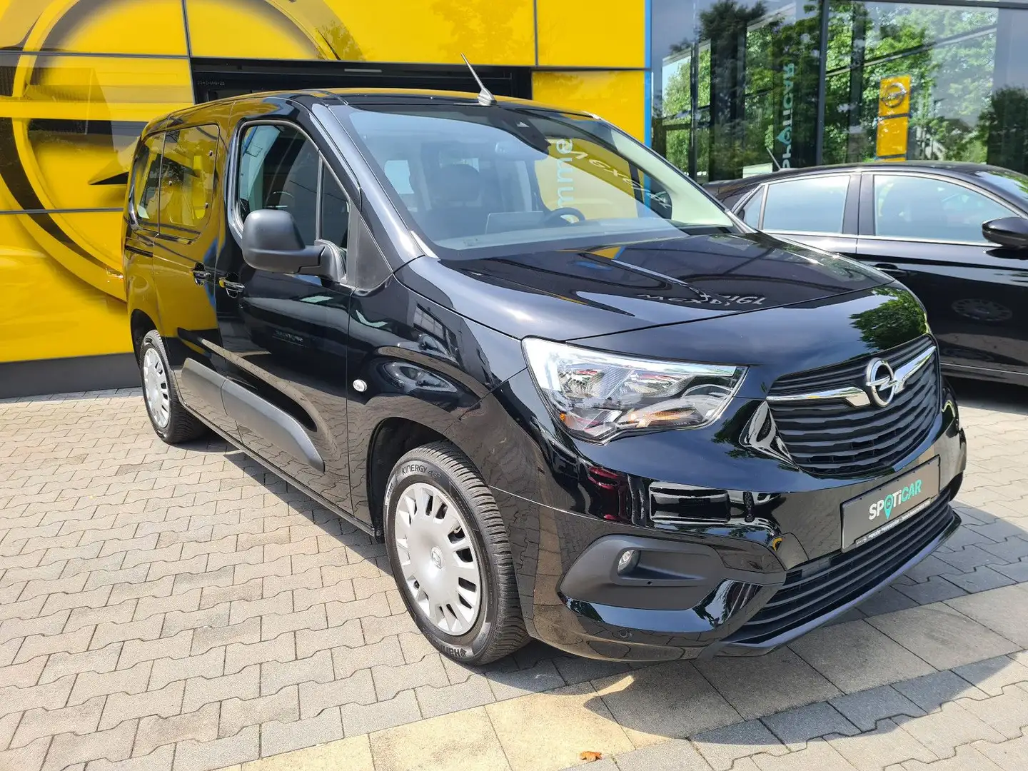 Opel Combo Life E Edition 1.2 AT,RFK,Klima Noir - 1
