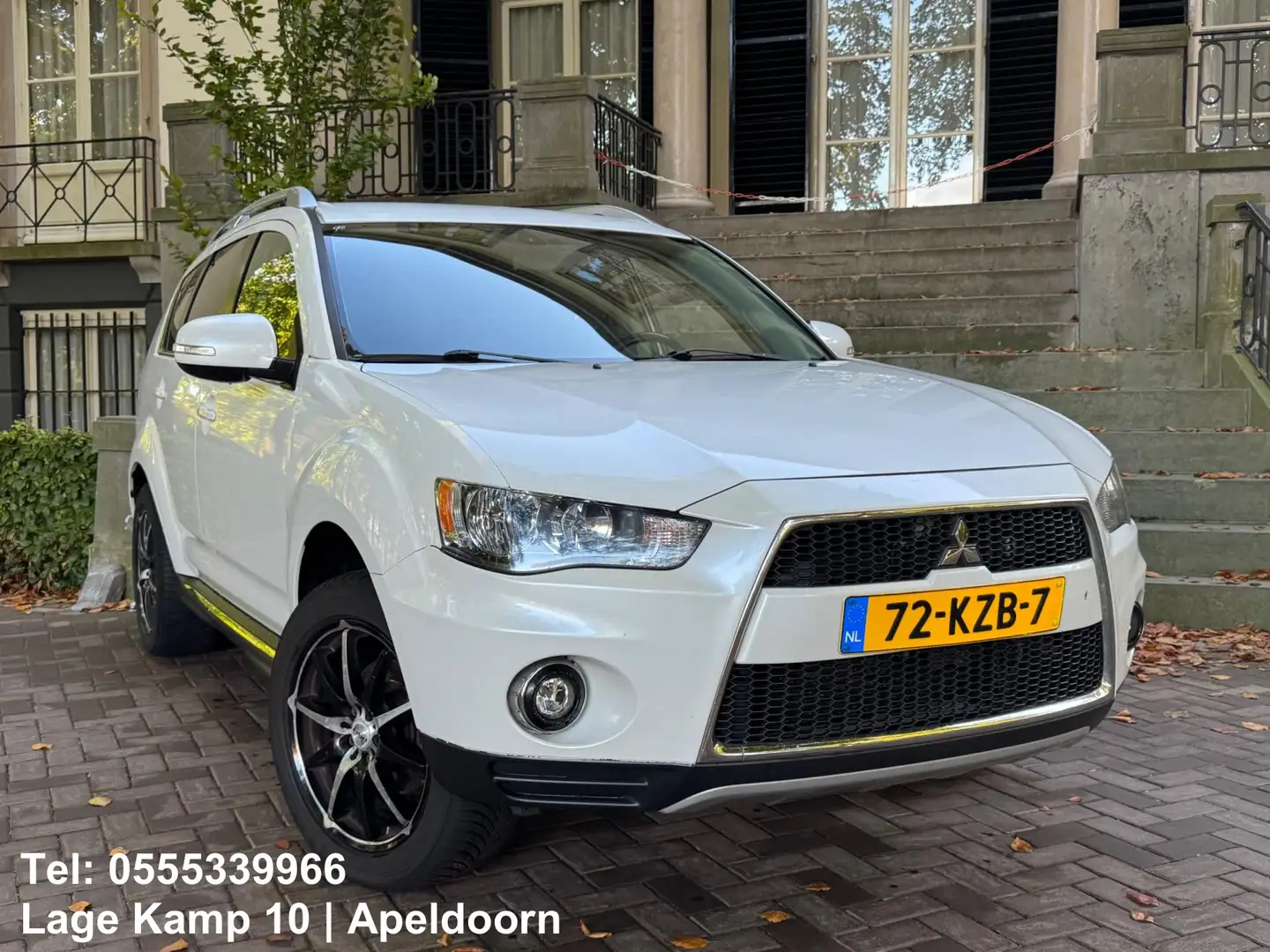Mitsubishi Outlander 2.0 Intro Edition Automaat Airco Cruise Ctr Leder/ Blanc - 2