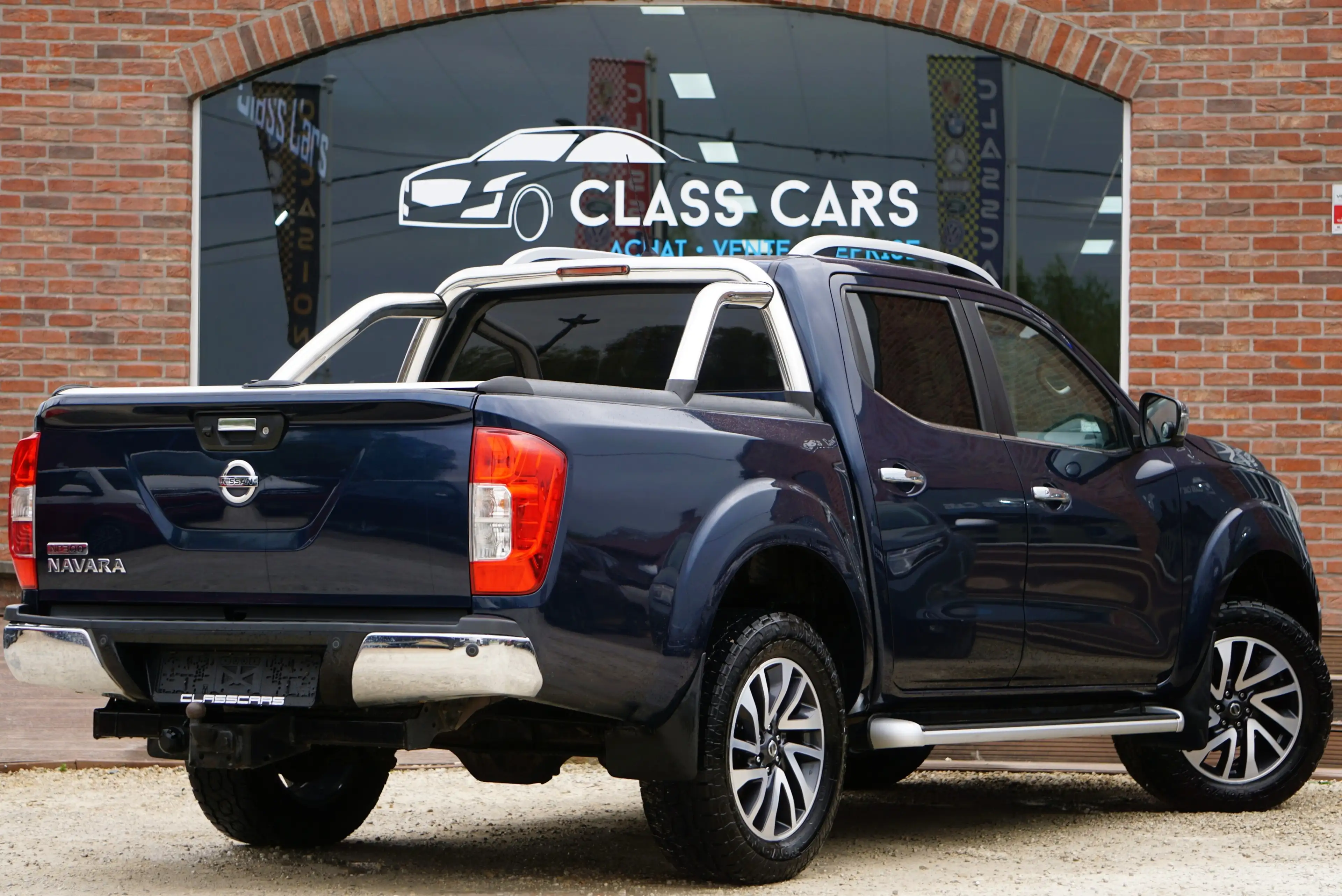 Nissan Navara 2.3 dCi 4WD N-Connecta AUTO CAM360 NAVI TOIT OUVRANT — photo 3