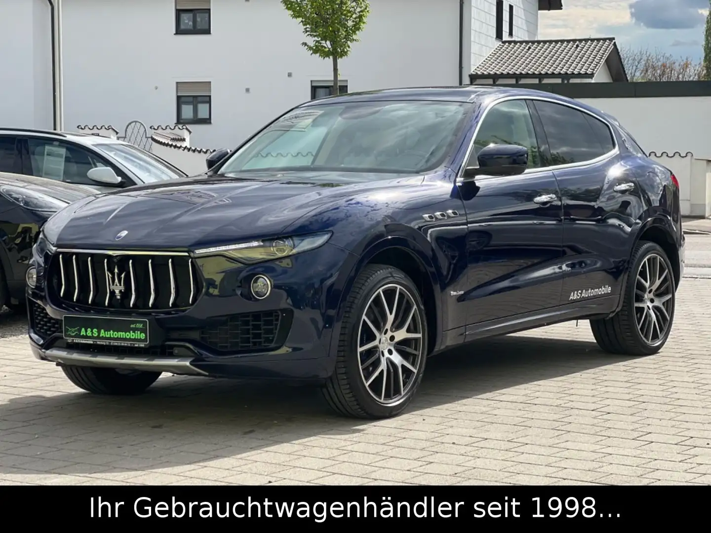 Maserati Levante Diesel Gran Lusso *21-ZOLL/PANO/CARBON* Синий - 2