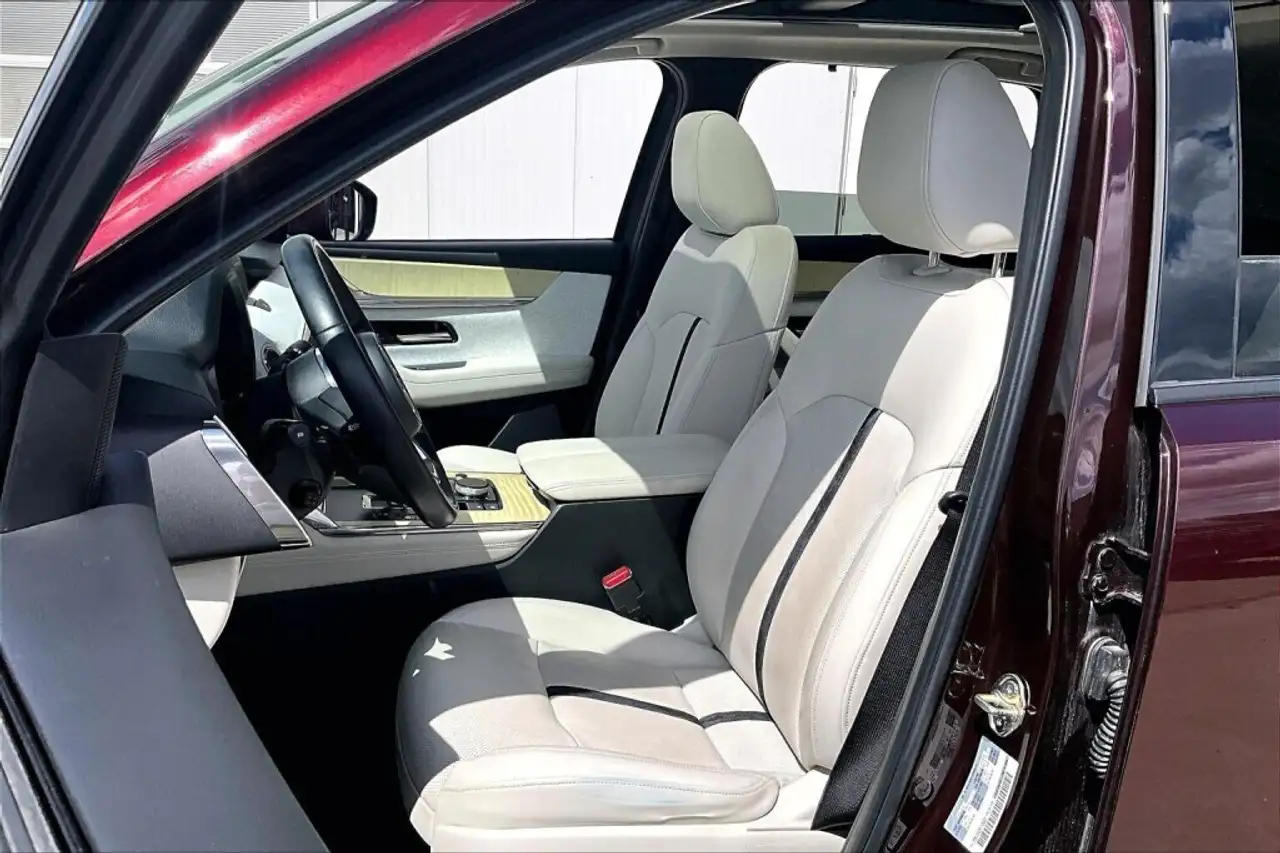 Mazda CX-90 снимка Mazda CX-90