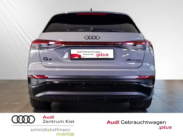 Audi Q4 E-Tron view 5