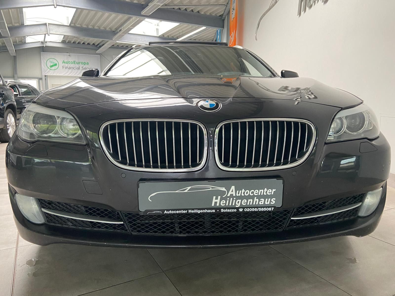BMW 520 d Touring Head-Up Panorama Navi Prof. Leder — photo 10