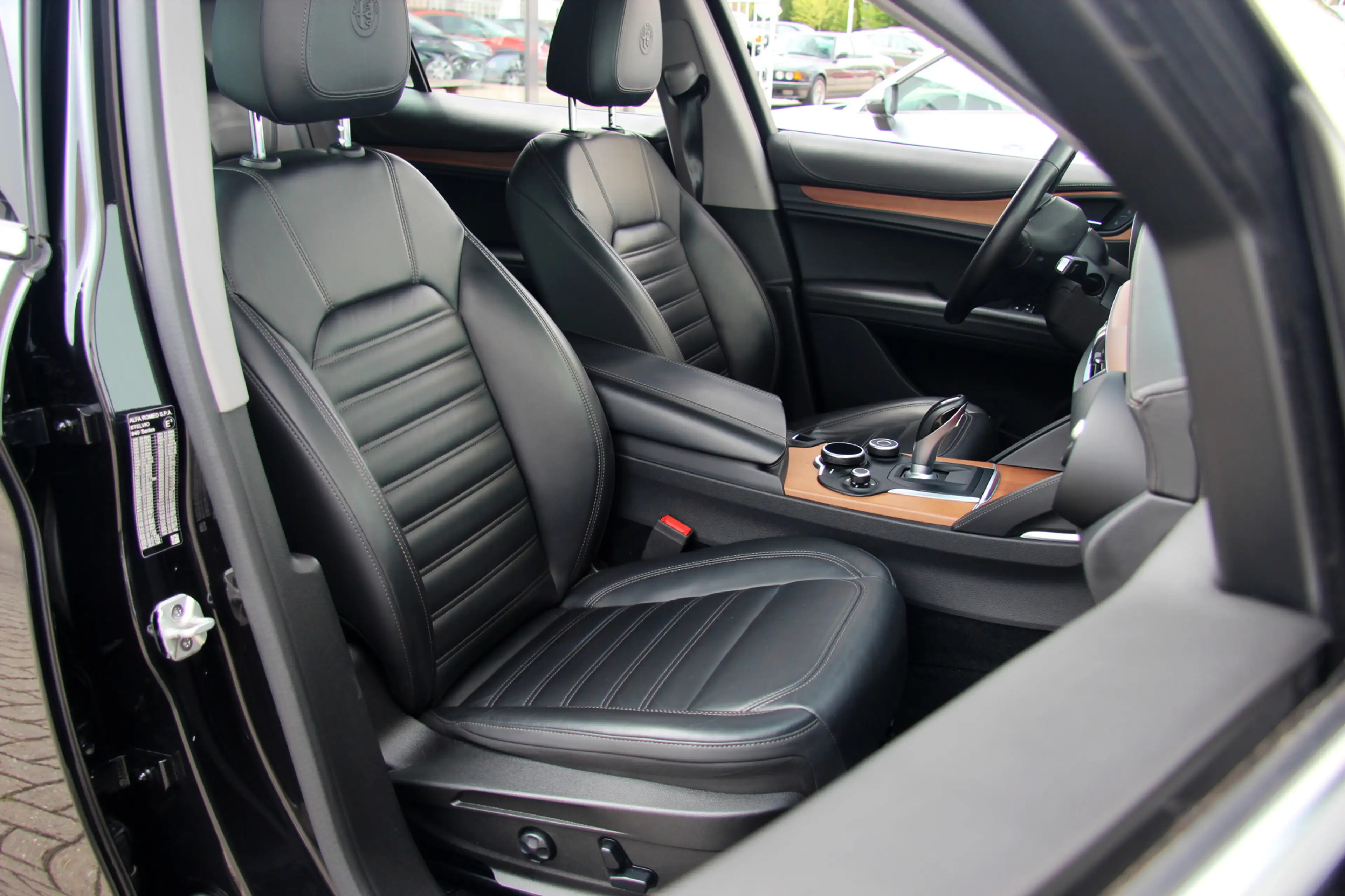 Alfa Romeo Stelvio 2.0 T AWD Super Business Edition 20" | Leder | Ada — photo 19