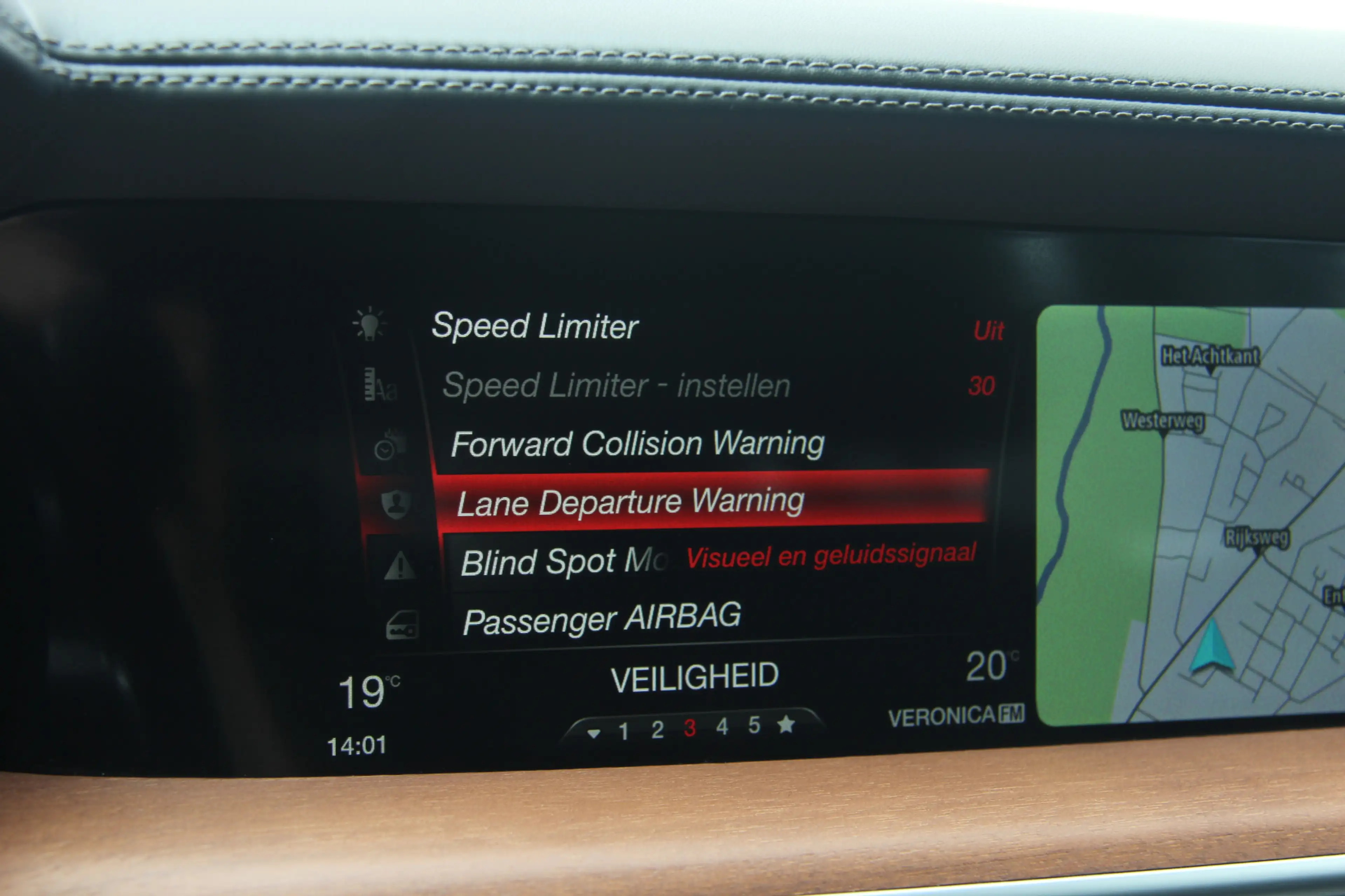 Alfa Romeo Stelvio 2.0 T AWD Super Business Edition 20" | Leder | Ada — photo 37