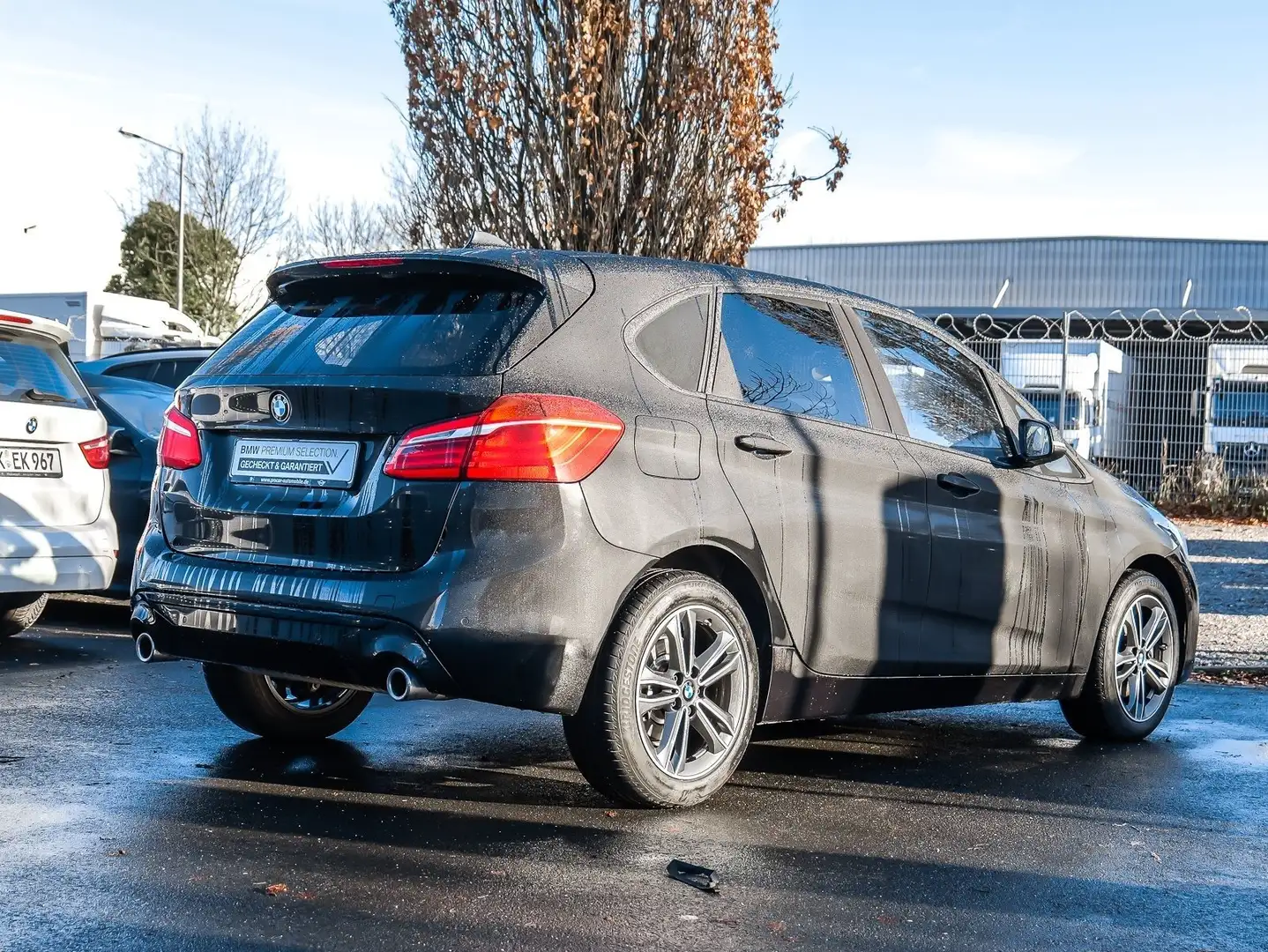 BMW 220 i  Sport Line HUD ACC NAVI LED Sound Syst. Schwarz - 2