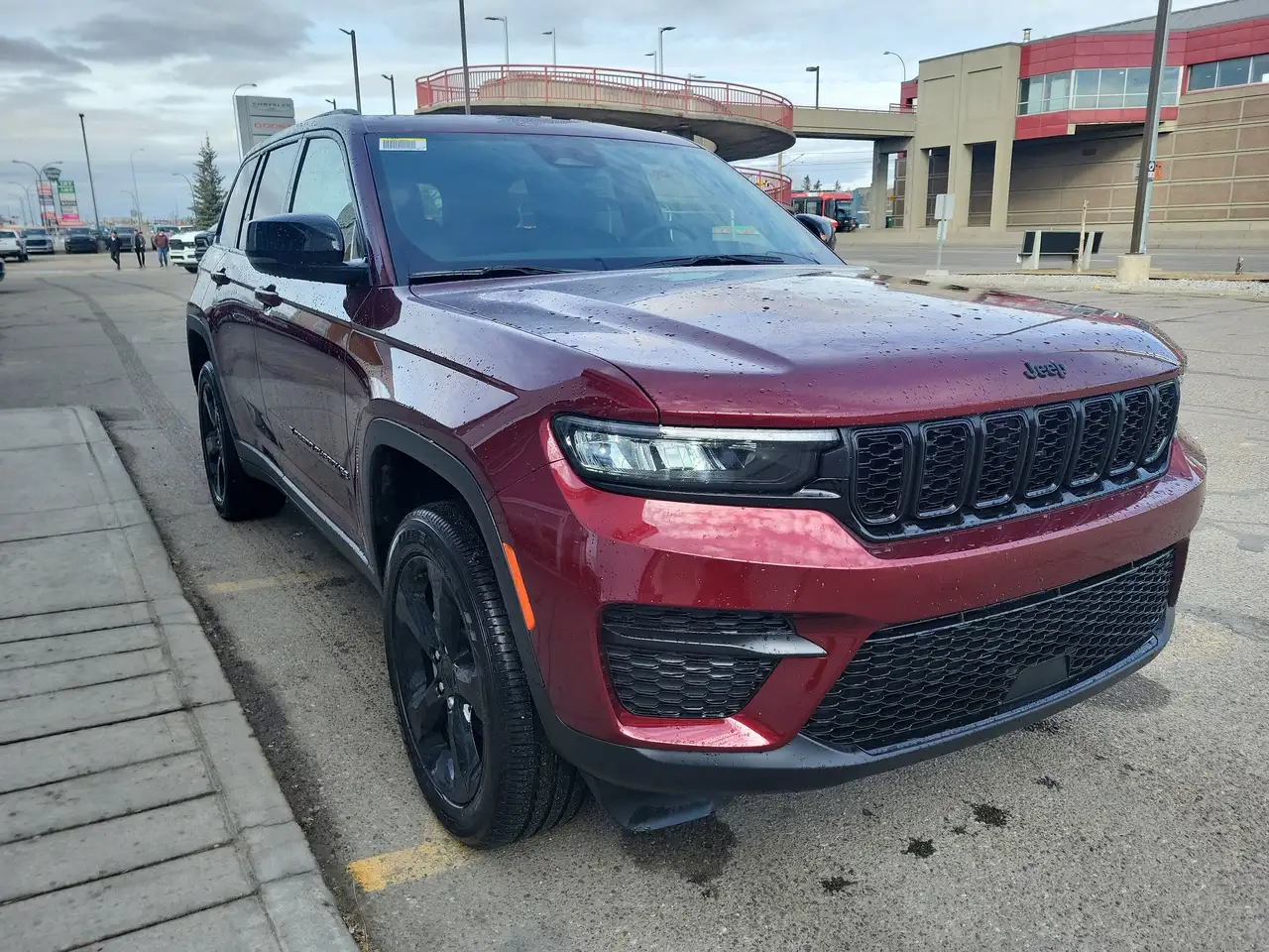Jeep Grand Cherokee снимка Jeep Grand Cherokee