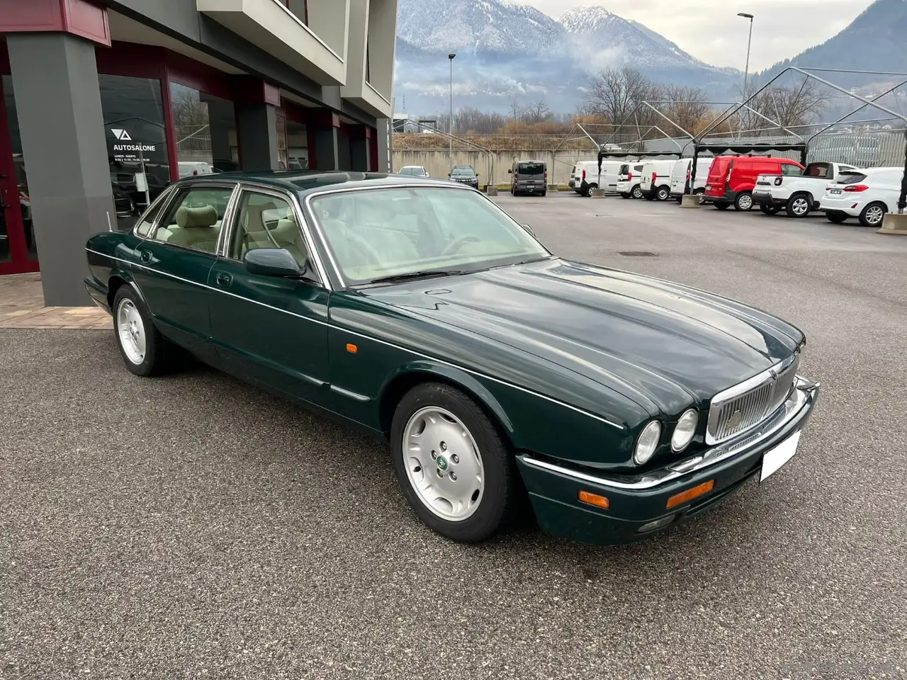Jaguar XJ Sovereign 4.0 automatic, foto 4