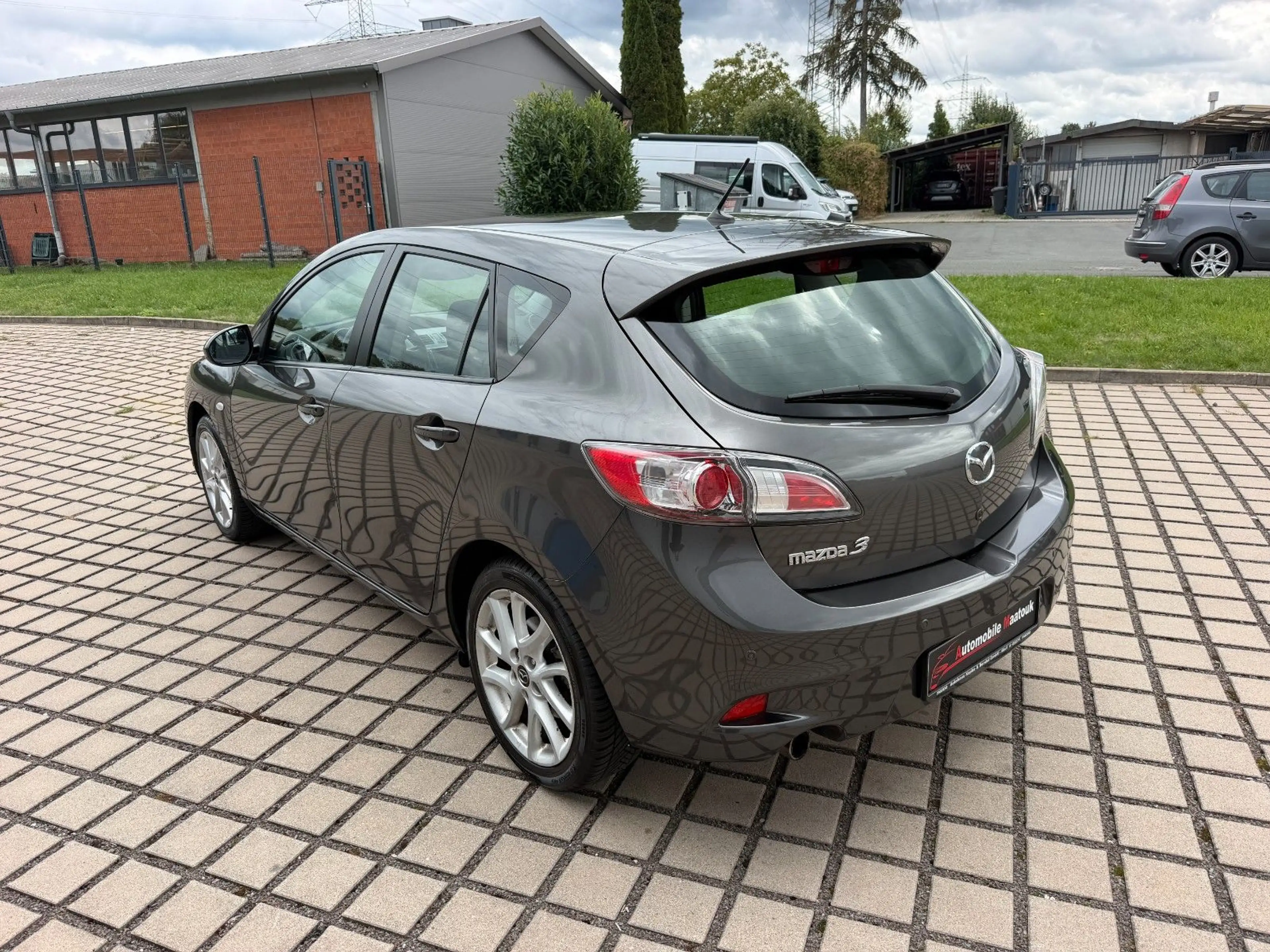 Mazda 3 Lim. Edition*NAVI*PDC*ALLWETTERREIFEN* — photo 3