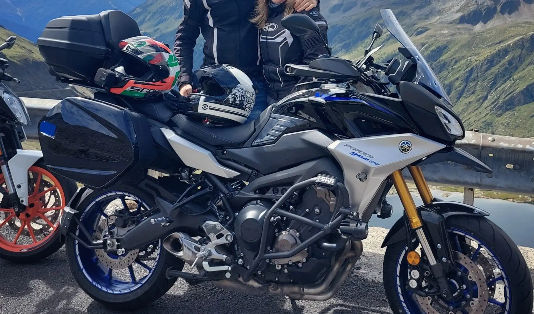 Yamaha Tracer 900 GT Blau - 1
