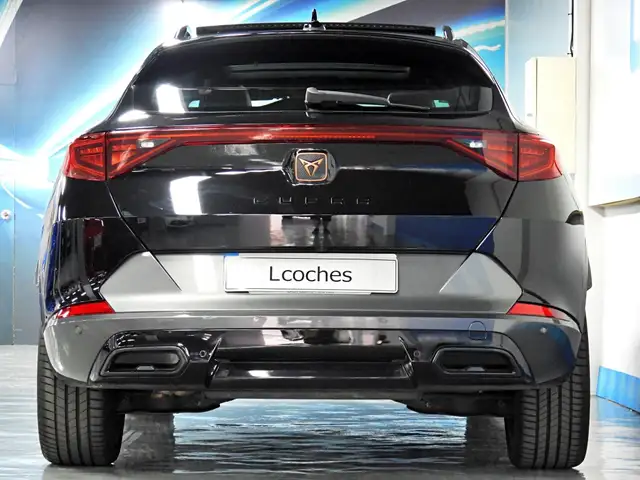 Cupra Formentor view 8