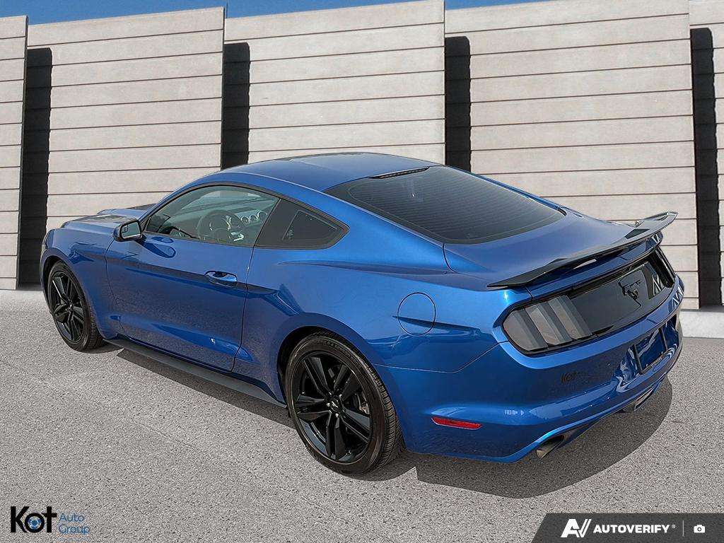 2017 Ford Mustang 2dr Fastback EcoBoost LOW KMS! PUSH BUTTON START! — снимка 1