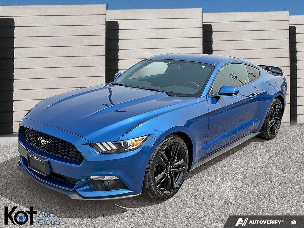 2017 Ford Mustang 2dr Fastback EcoBoost LOW KMS! PUSH BUTTON START!