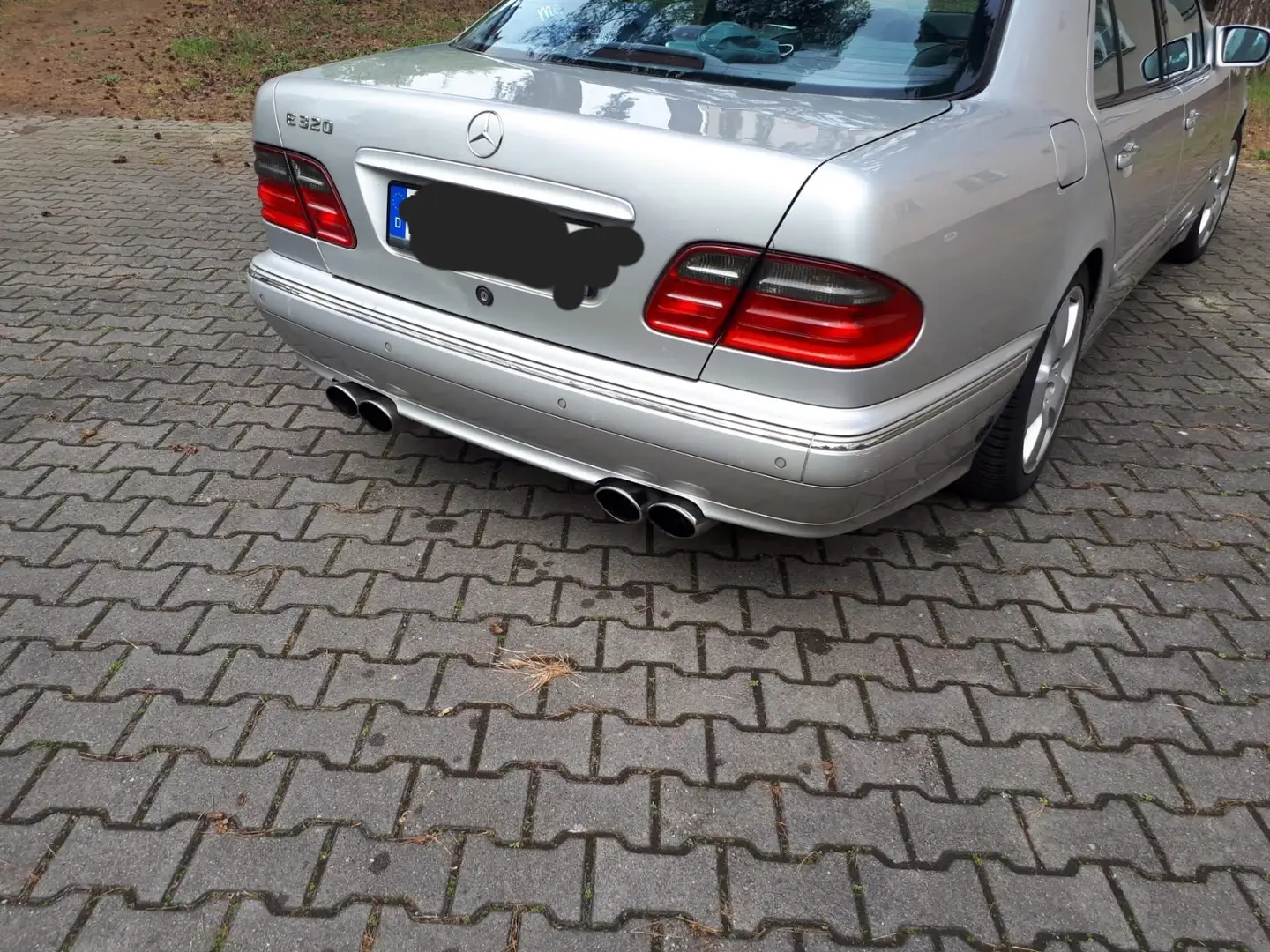 Mercedes-Benz E 320 Avantgarde Argintiu - 2