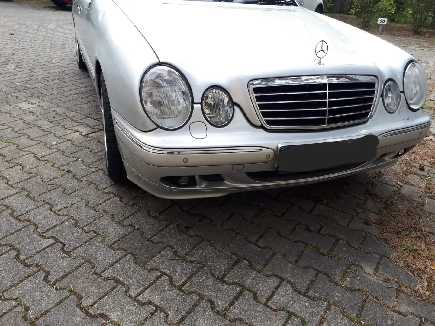 Mercedes-Benz E 320 Avantgarde Argintiu - 1