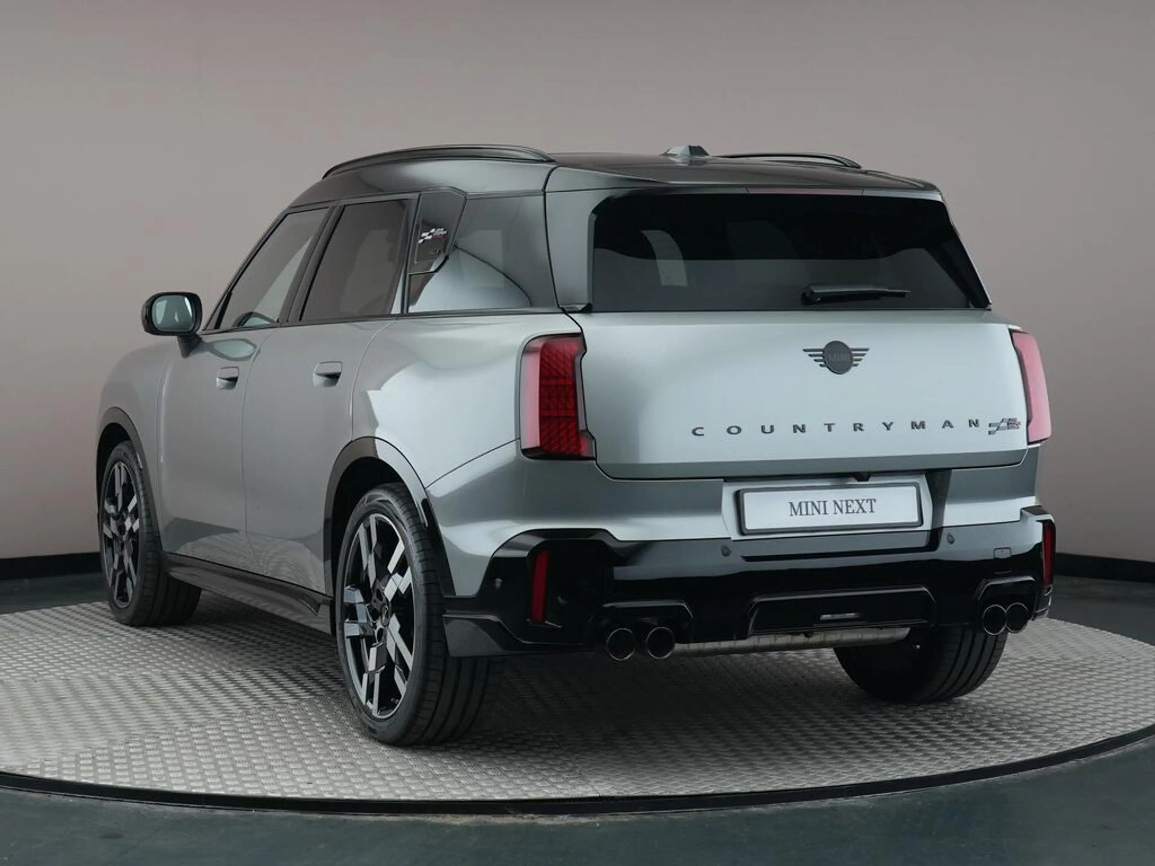 MINI John Cooper Works Countryman 2.0 JCW ALL4 XL — photo 11