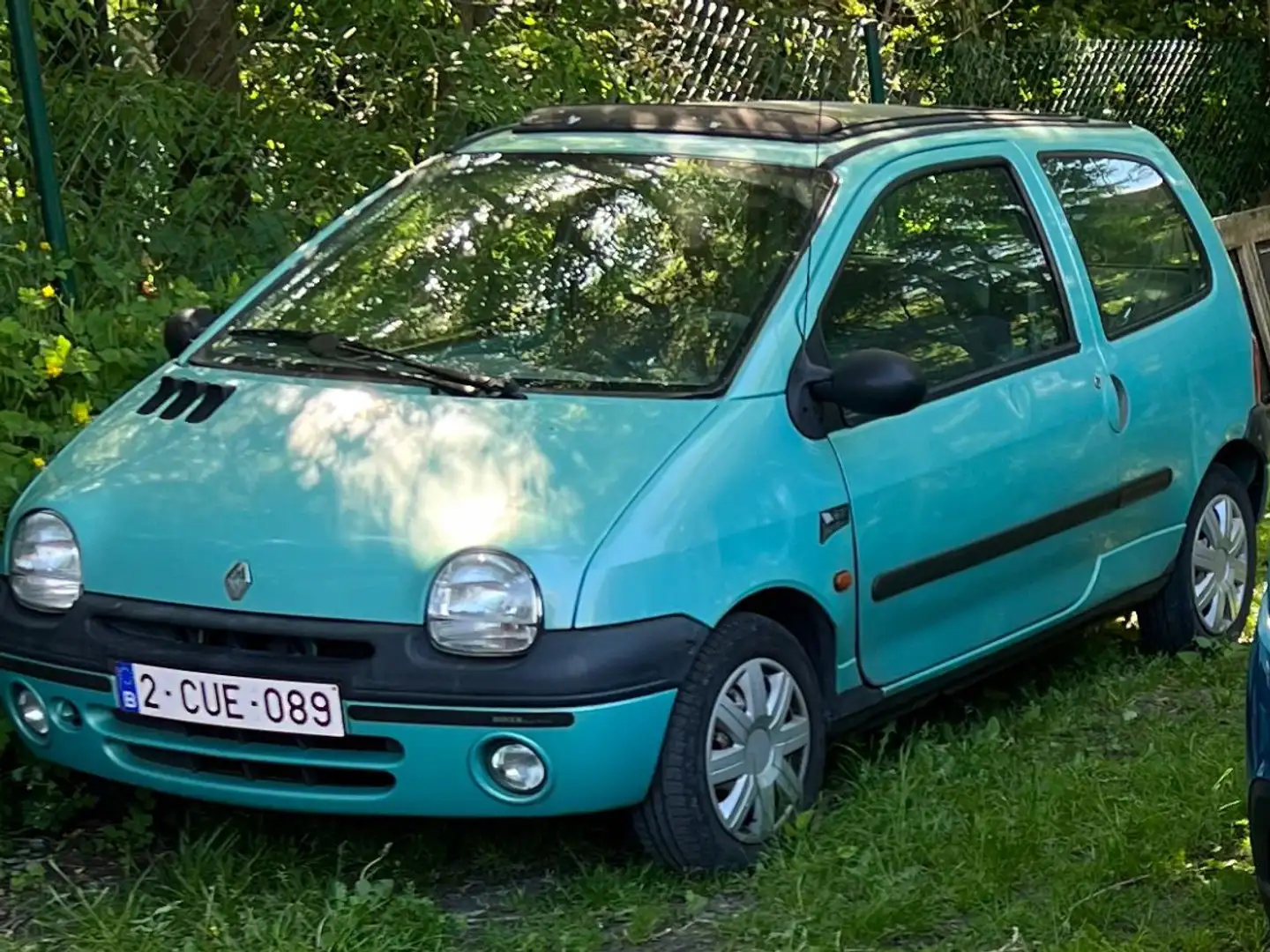 Renault Twingo 1.2i Luxe Easy Grün - 1