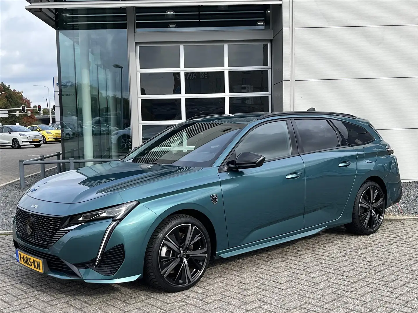 Peugeot 308 Sw 1.6 HYbrid 180pk e-EAT8 GT | Stoelverwarming | Vert - 2