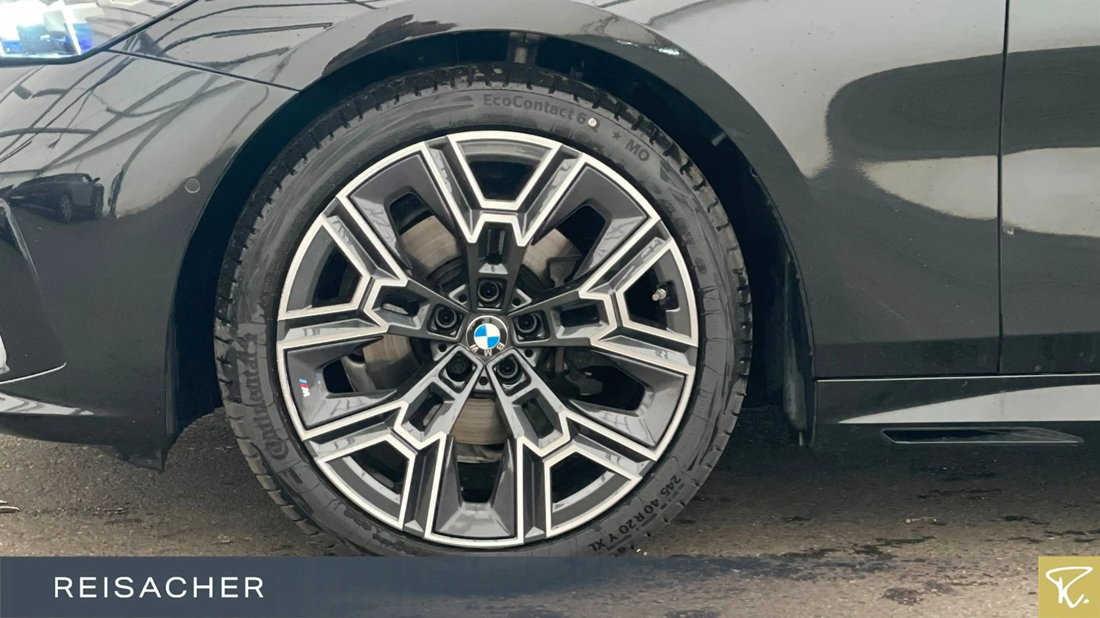 BMW 520 i A Lim M-Sport,Pano,DAProf,Autom — photo 3