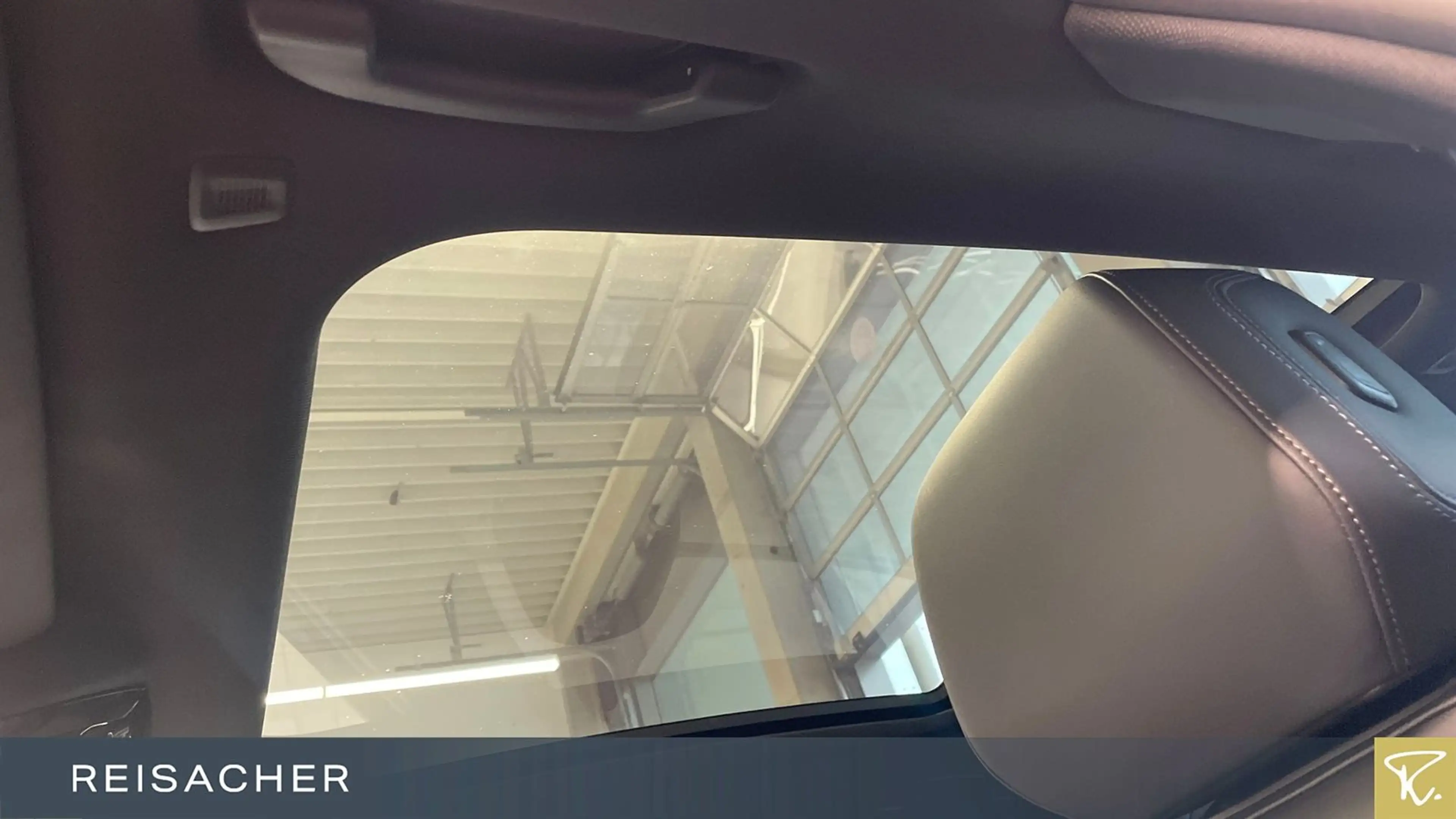 BMW 520 i A Lim M-Sport,Pano,DAProf,Autom — photo 7