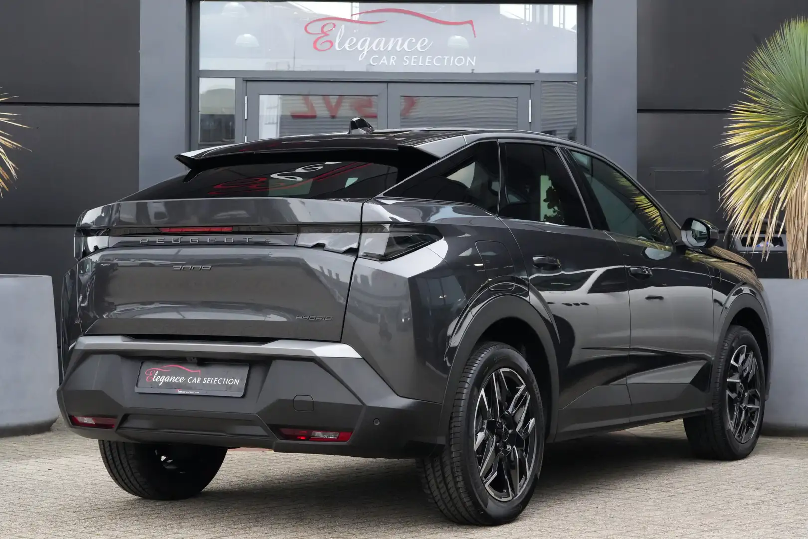 Peugeot 3008 1.2 Hybrid 145 GT e-DSC6 136pk Navigatie/Stoelverw Gris - 2