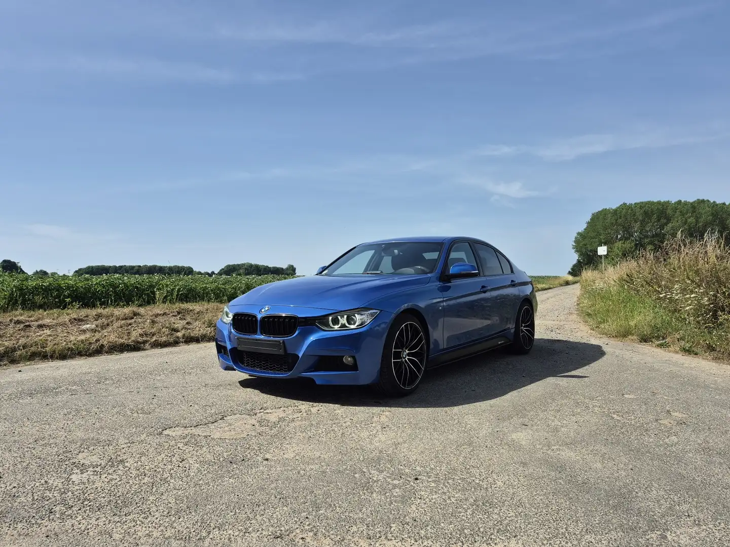 BMW 316 Pack M - 1