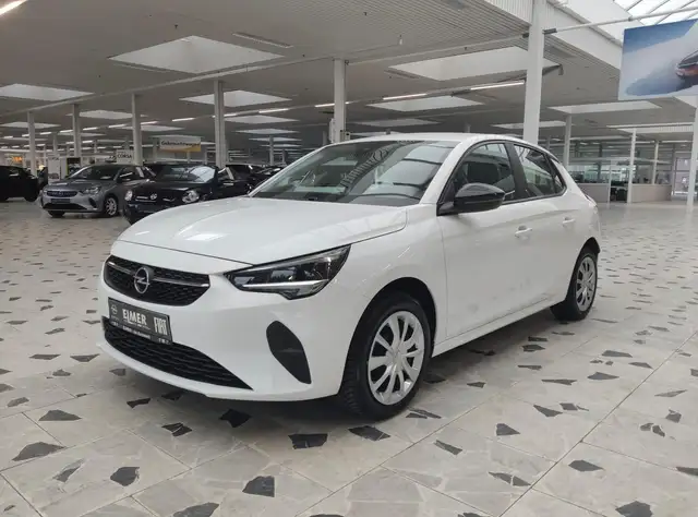 Opel Corsa-E view 3