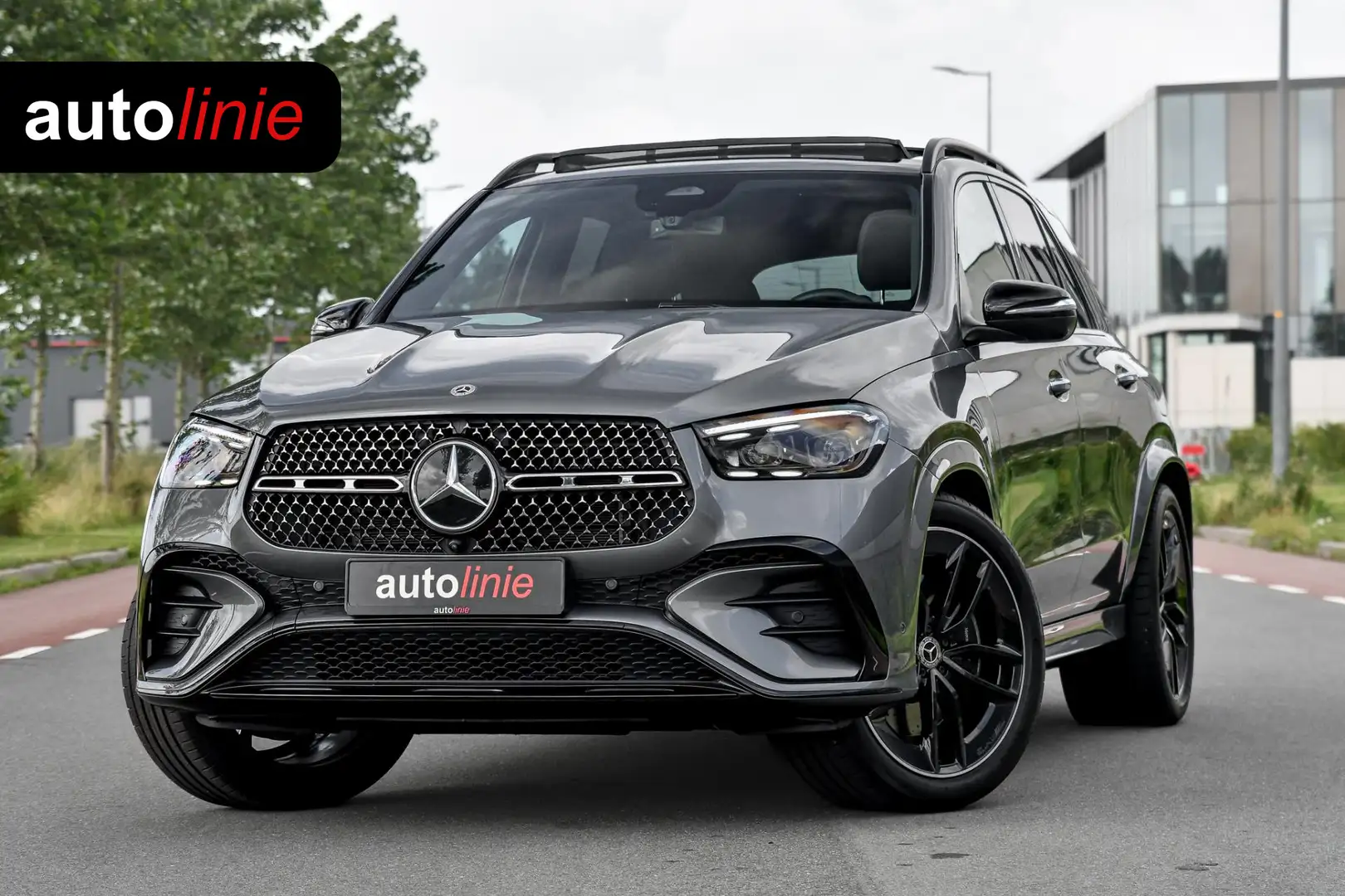 Mercedes-Benz GLE 400 e 4MATIC AMG. Pano, Memory, Luchtv, 360 3D, Burm, Grijs - 1