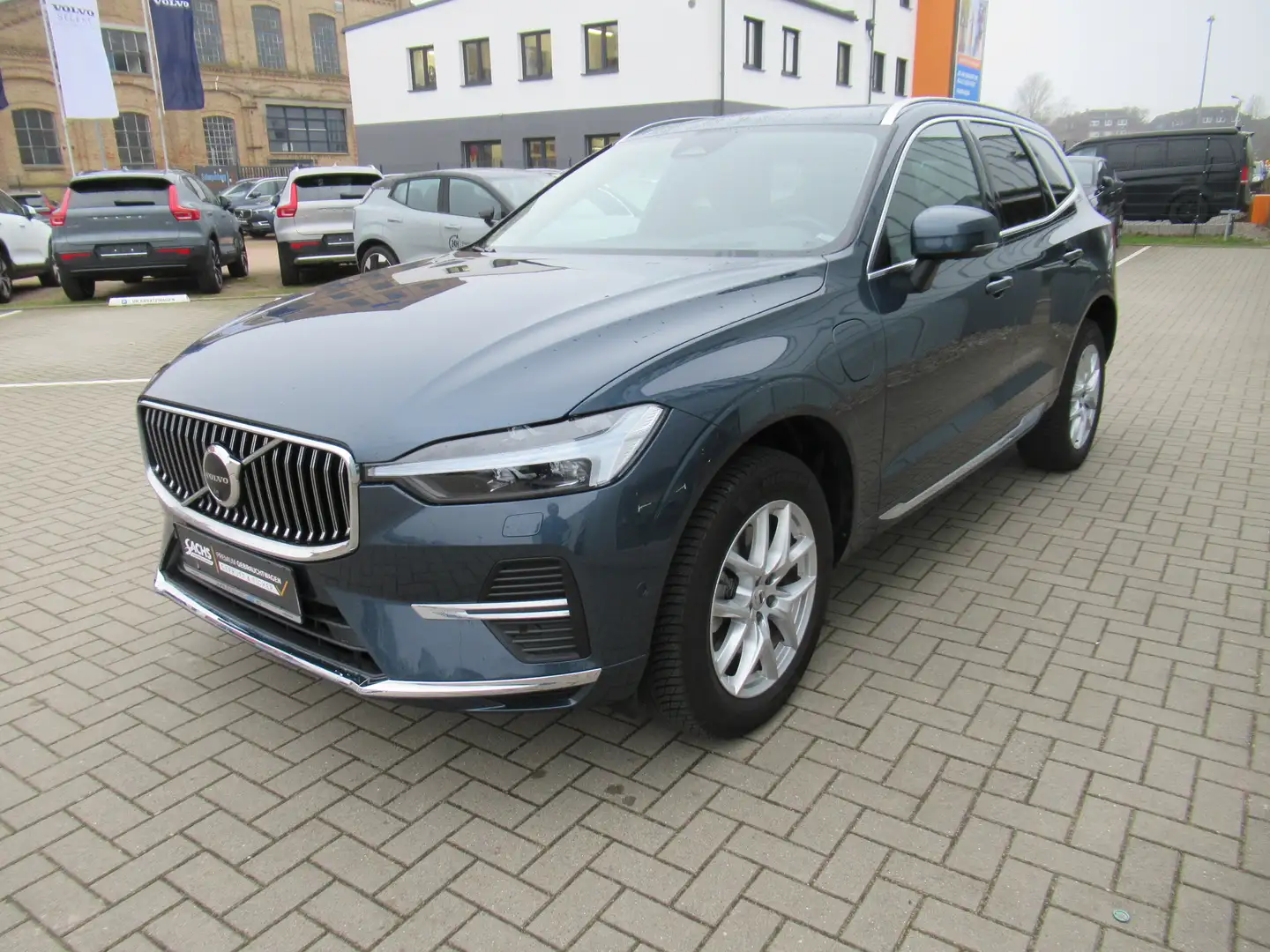 Volvo XC60 Recharge T8 AWD Ultimate Bright Automatik Blue - 1