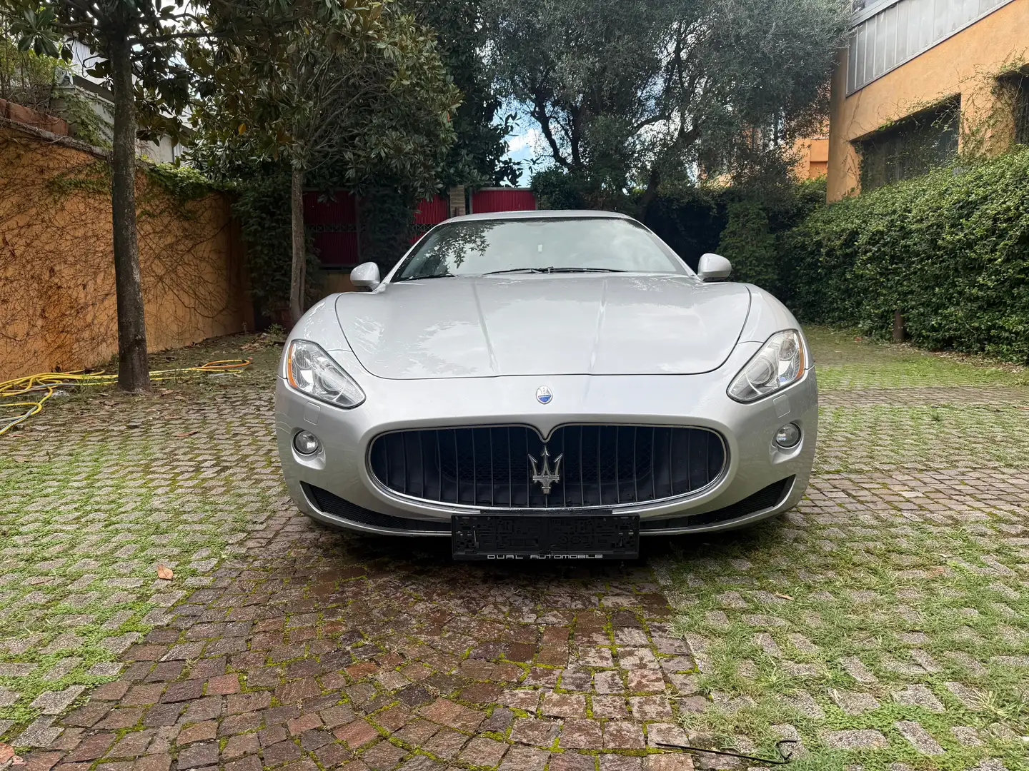 Maserati GranTurismo 4.2 V8 Grau - 2