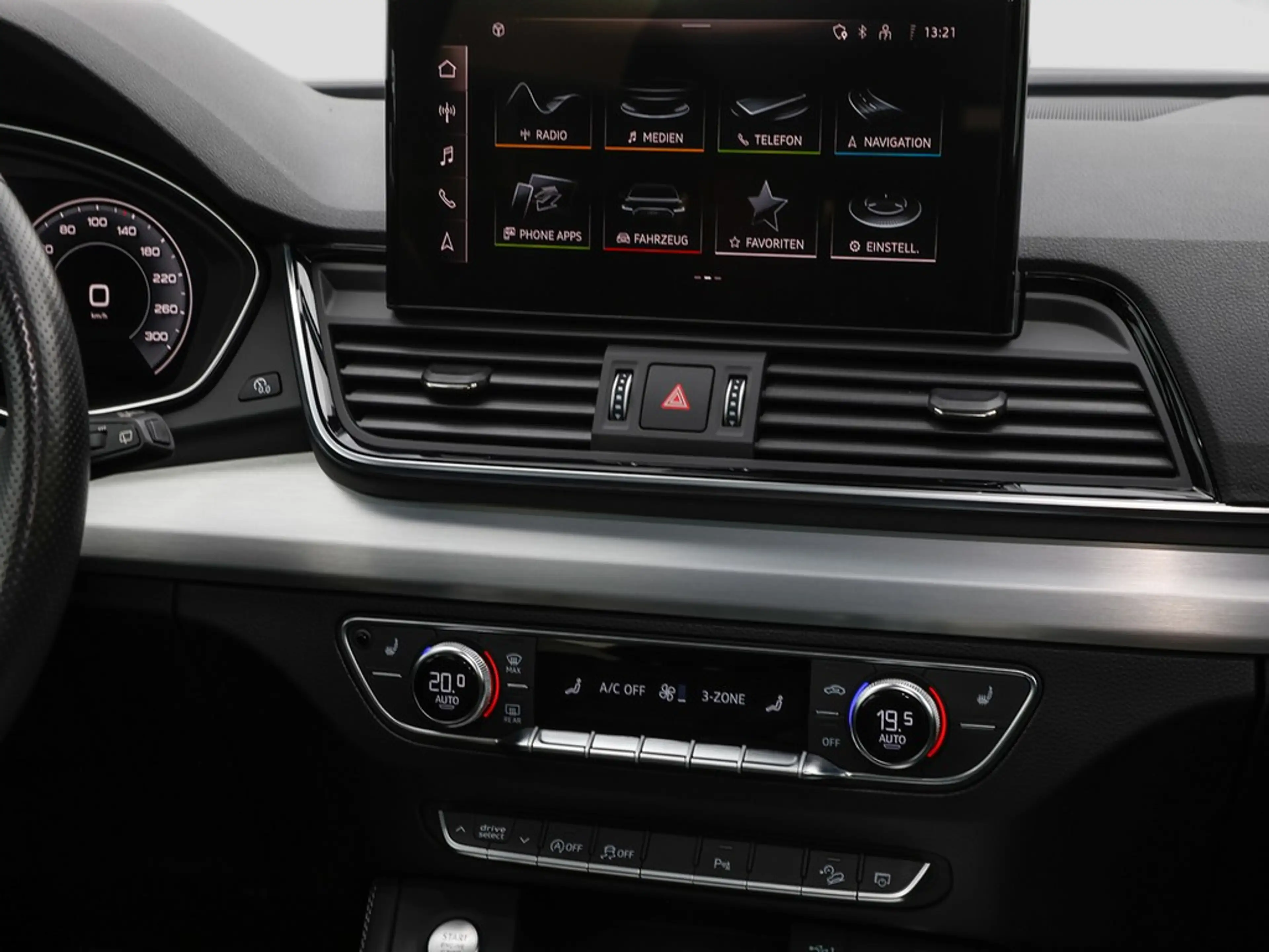 Audi Q5 40 TDI S line competition + Panorama AHK ACC — photo 14