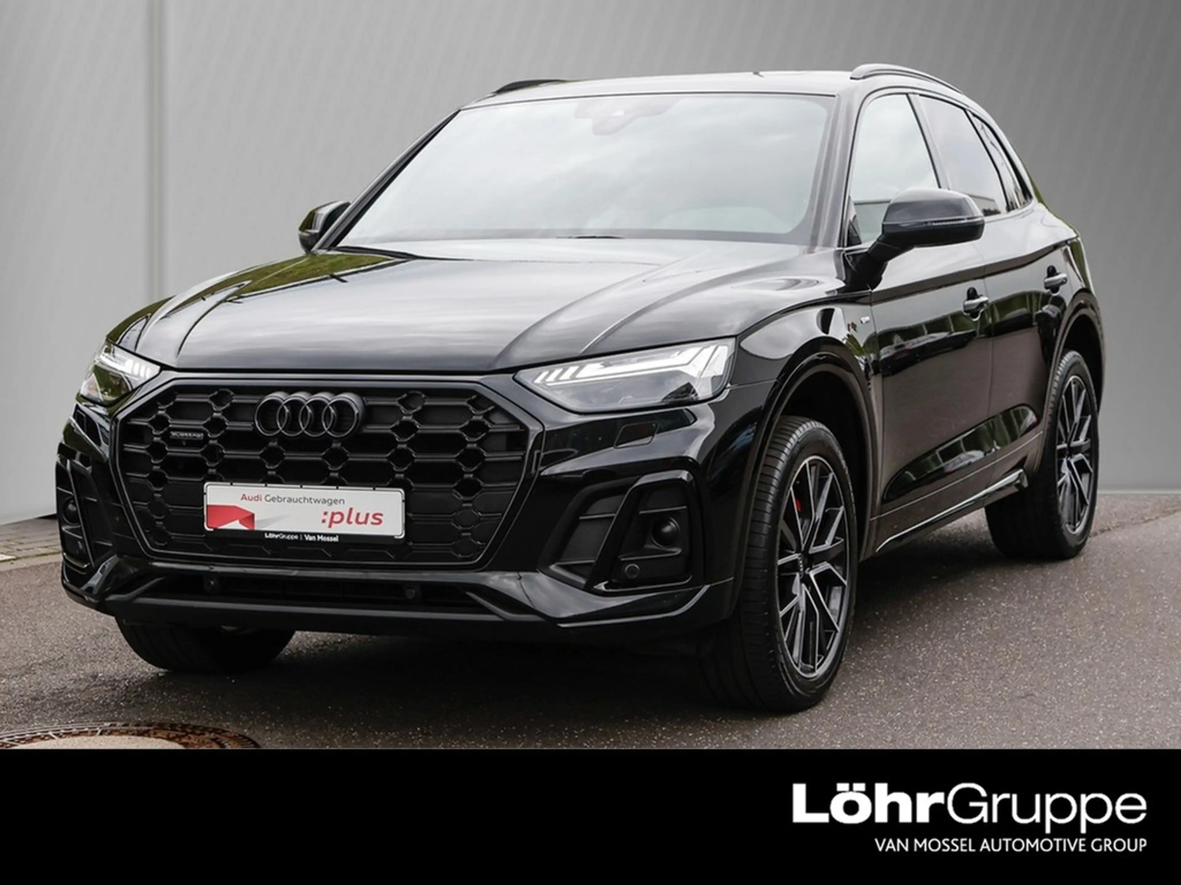 Audi Q5 40 TDI S line competition + Panorama AHK ACC